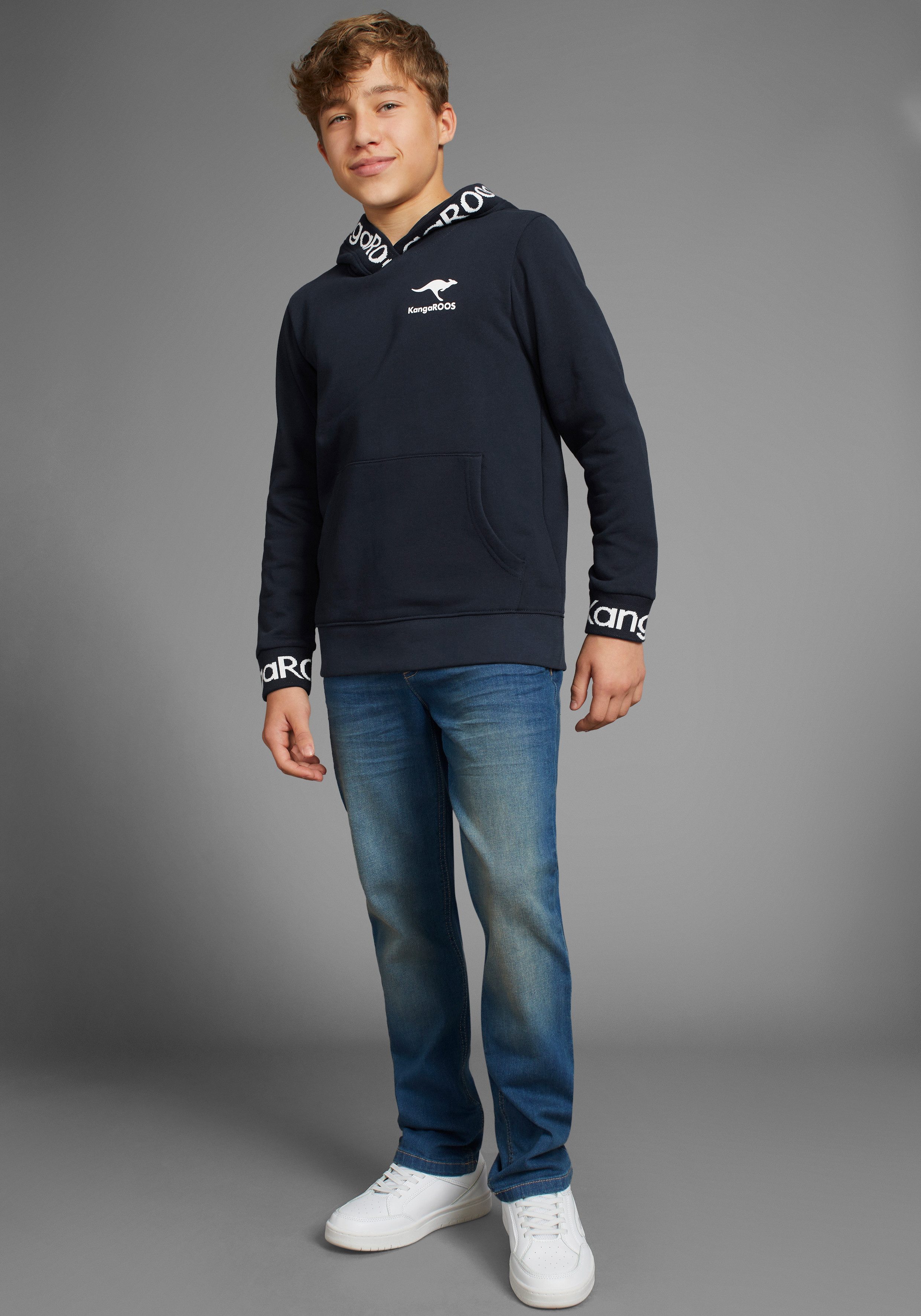 KangaROOS Hoodie Rugprint en logo-opdrukken op de boorden