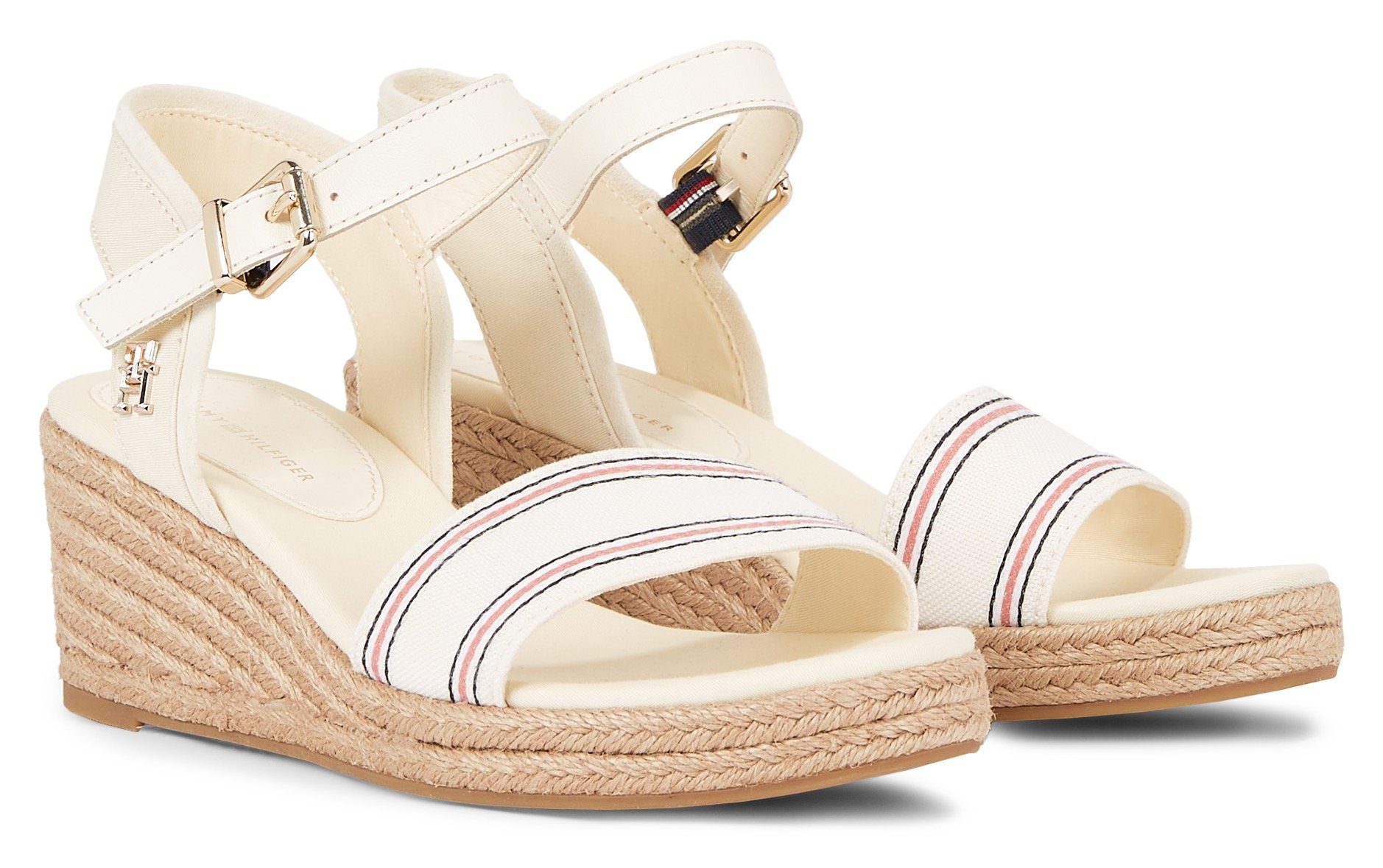 Tommy Hilfiger Sleehaksandaaltjes SHIRTING WEDGE SANDAL zomerschoen, sandaal, sleehak, met...