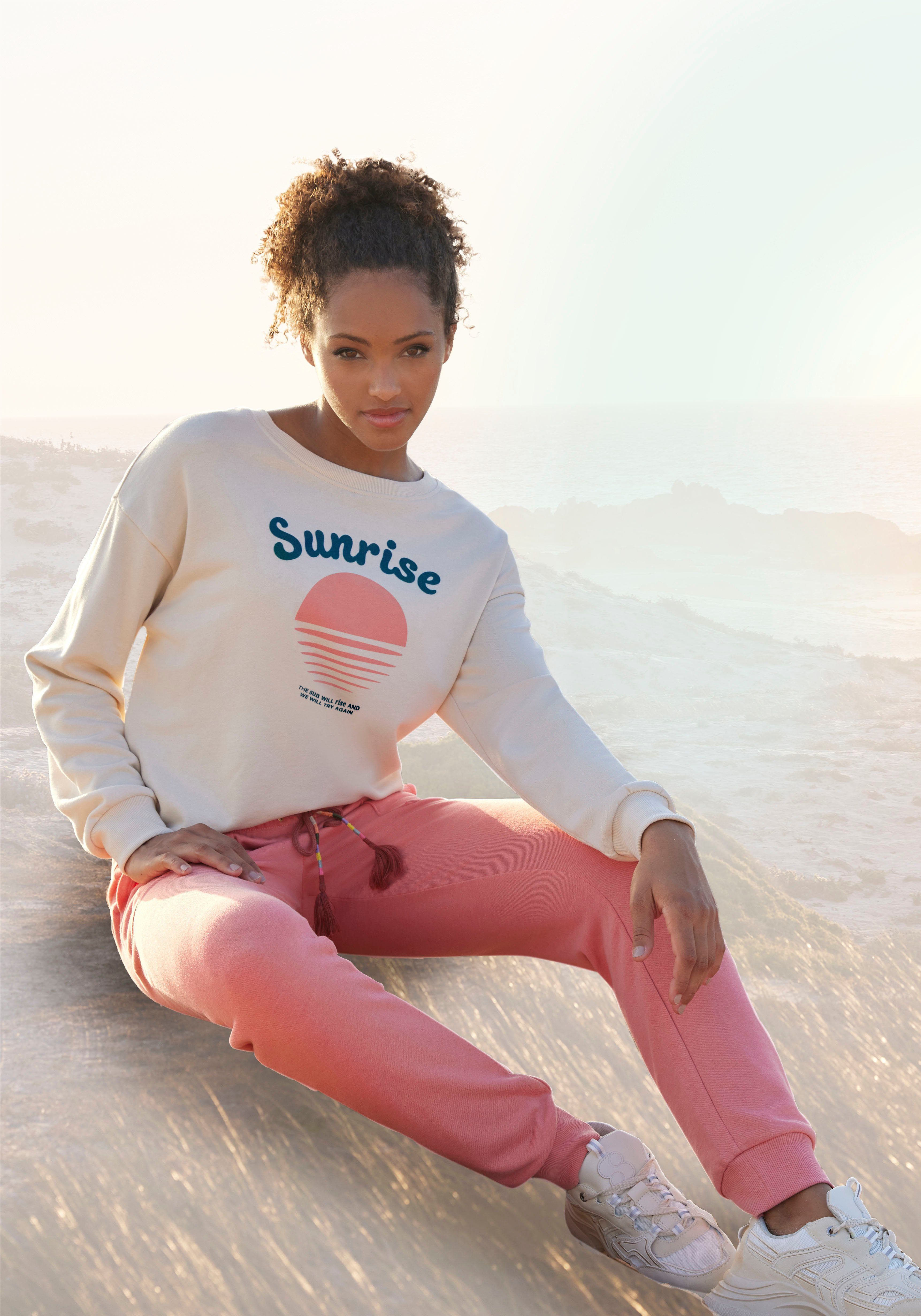 Vivance Sweatpants Relaxbroek, loungebroek met opgenaaide zakken, loungewear