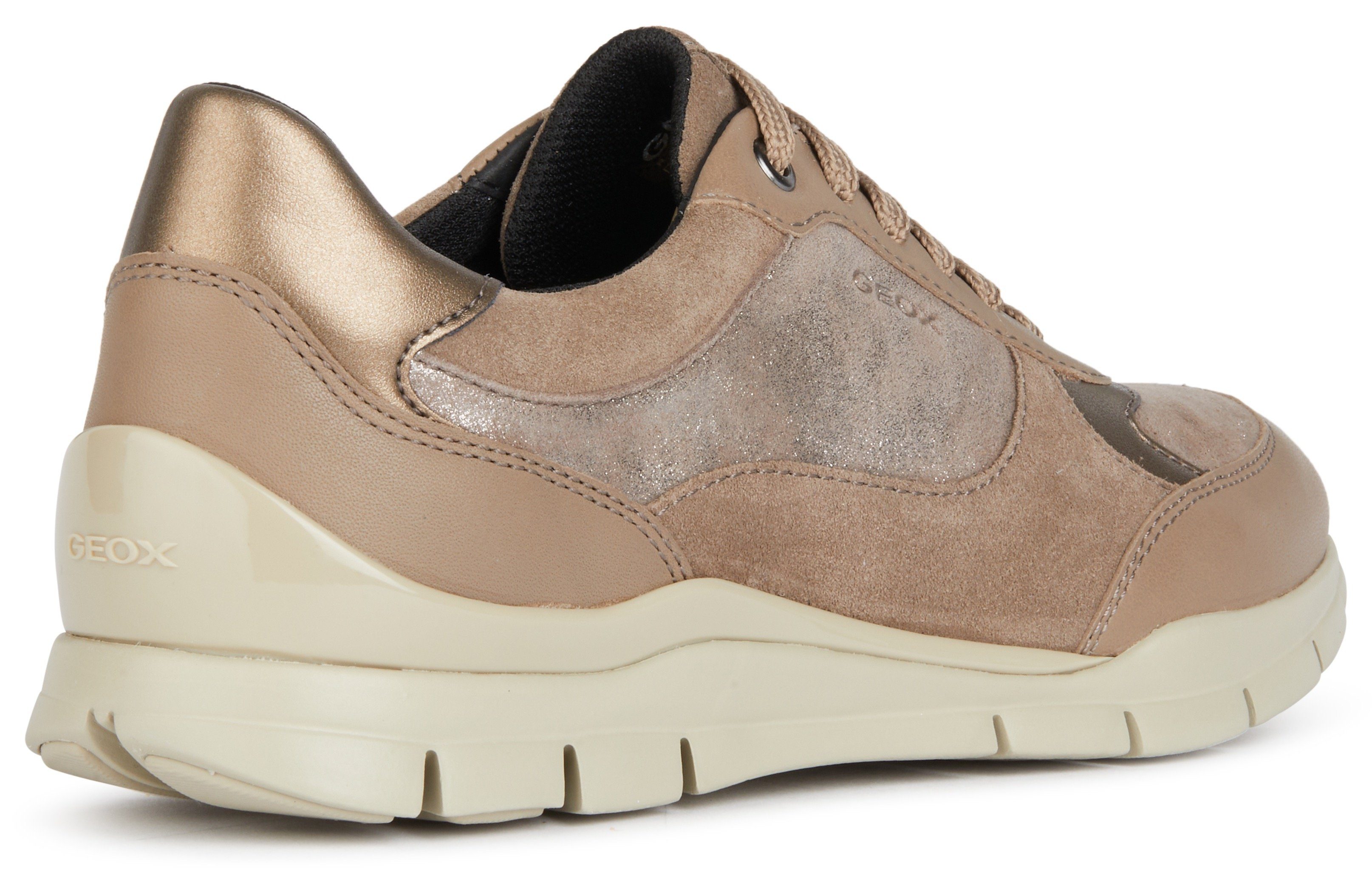 Geox Sneakers D SUKIE met glans, vrijetijdsschoen, lage schoen, veterschoen