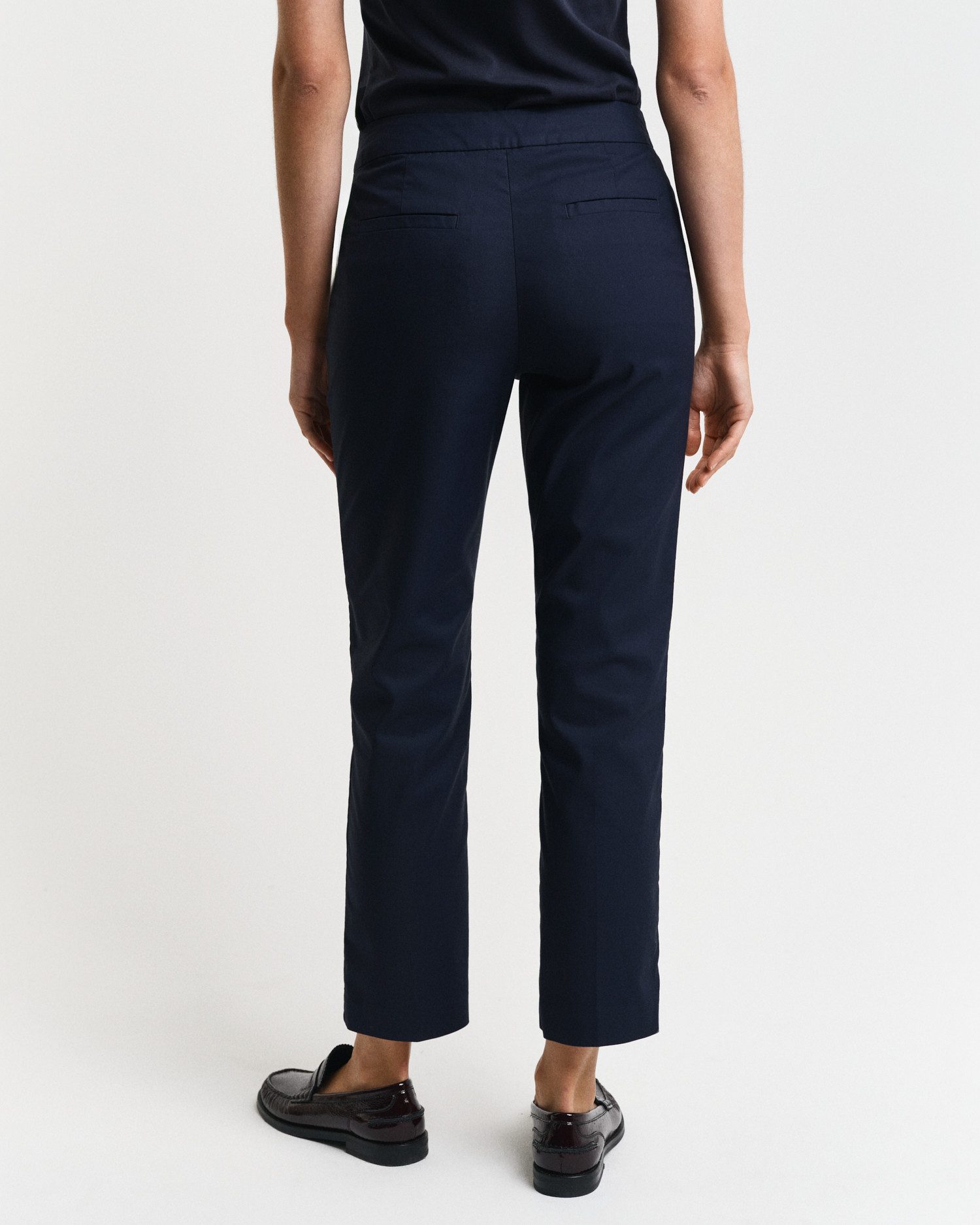 Gant Stoffen broek SLIM SLACK met plooien aan voor- en achterkant