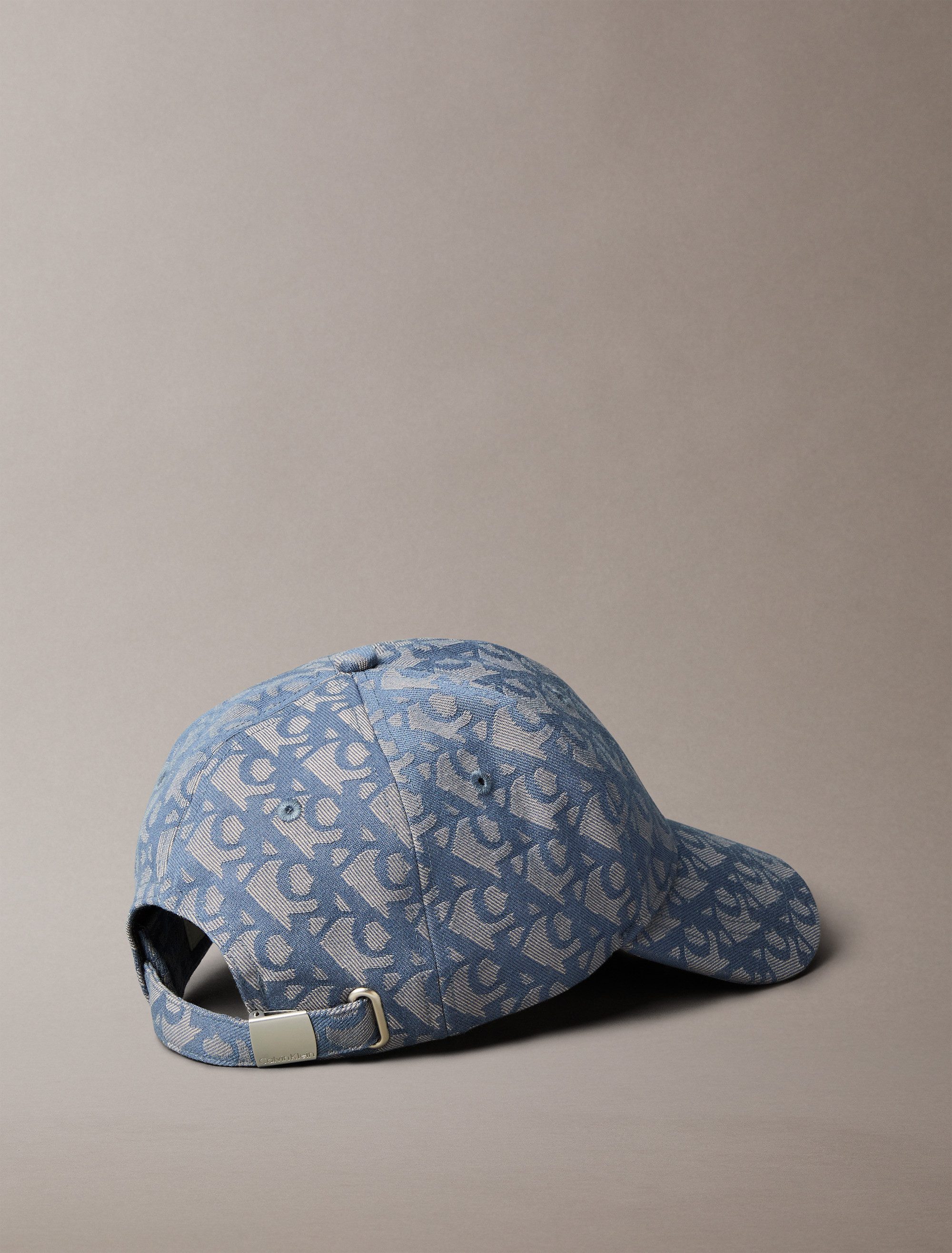 Calvin Klein Baseball pet LOGO JACQUARD CAP met logo-jacquardmotief