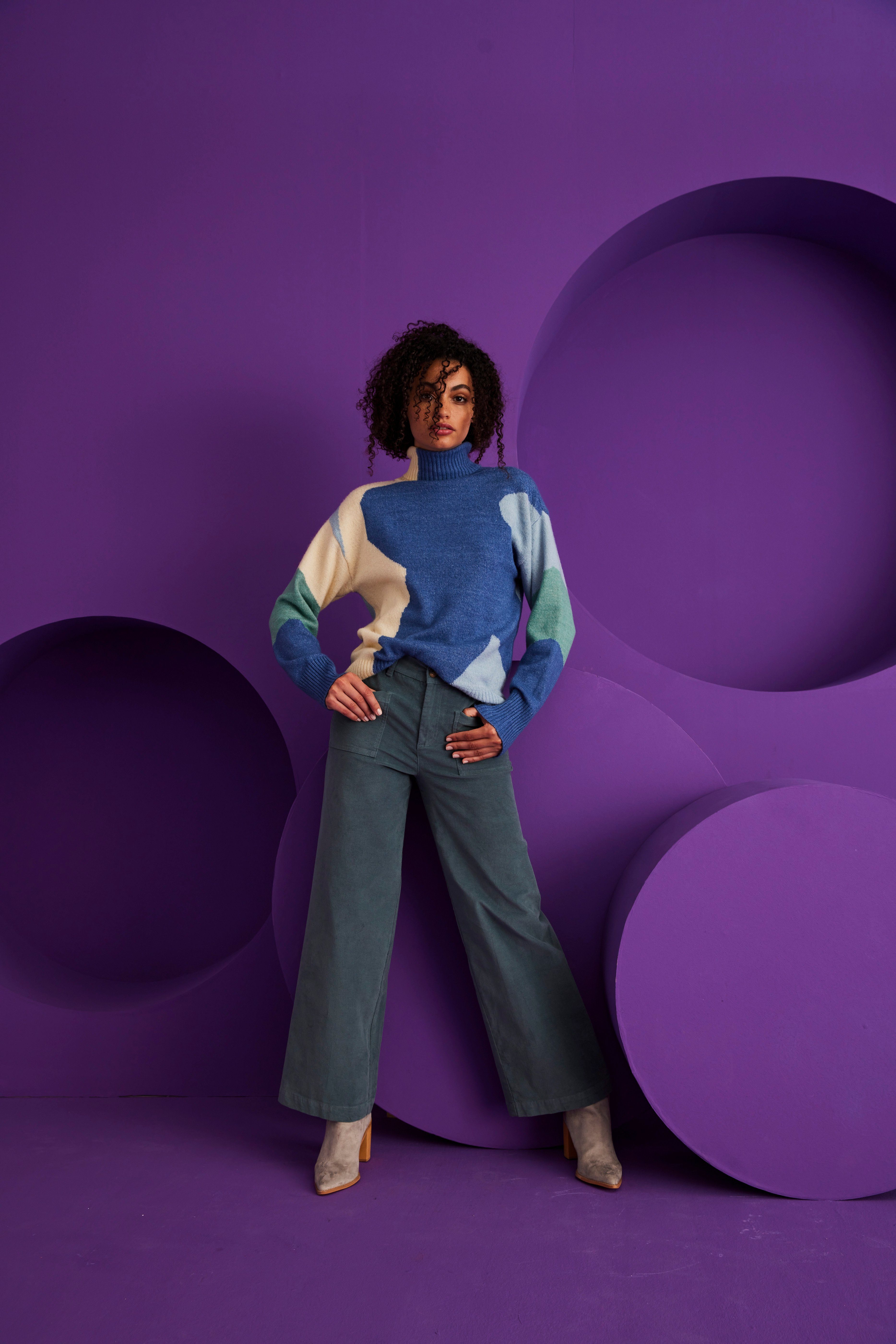 Aniston CASUAL Cordbroek in trendy high-waist-vorm