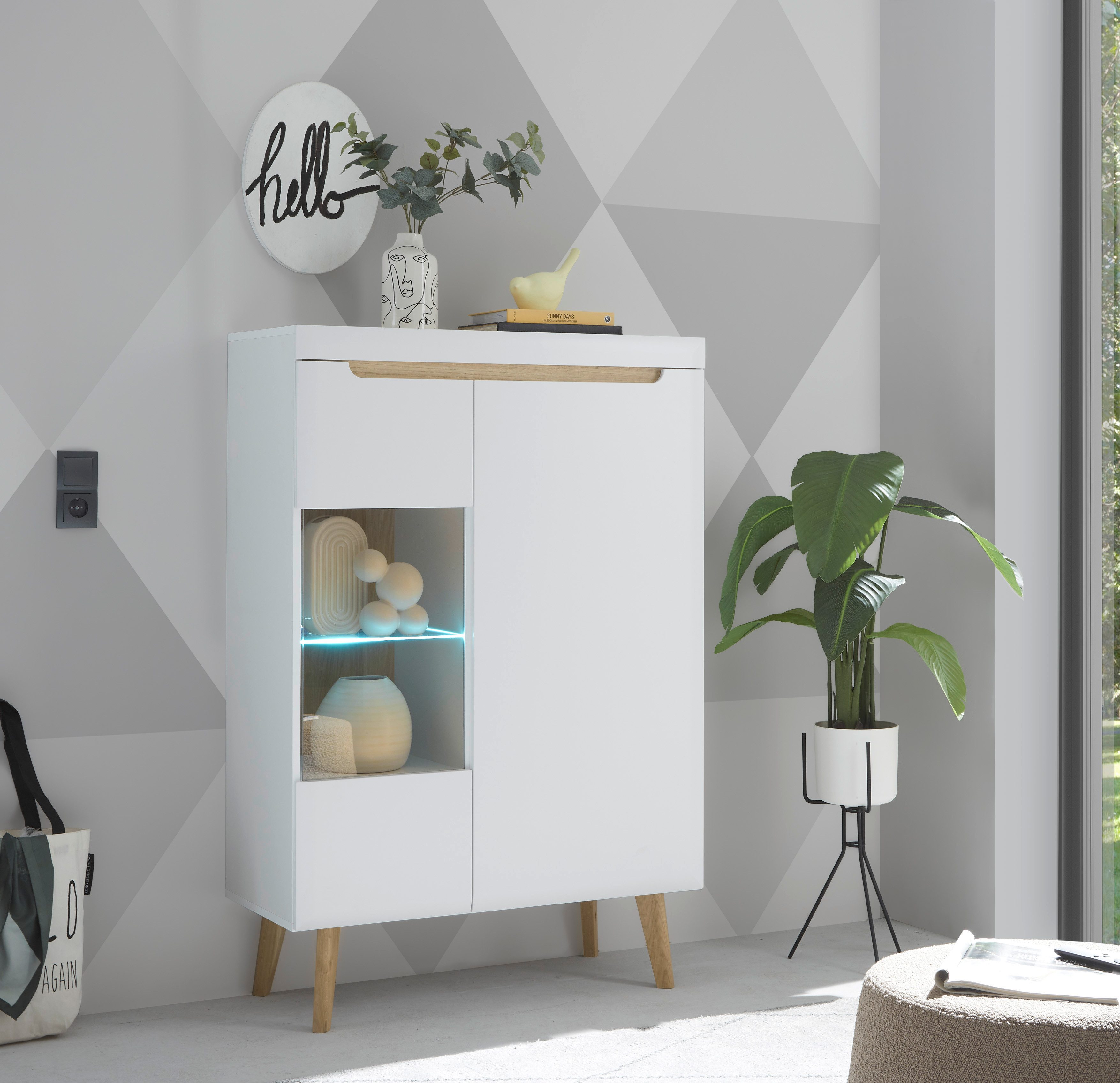 INOSIGN Vitrinekast Torge, hoge kast, glazen vitrine, staande vitrine, vitrinekast in drie verschillende kleuren beschikbaar, glazen deur & -bodem, 90