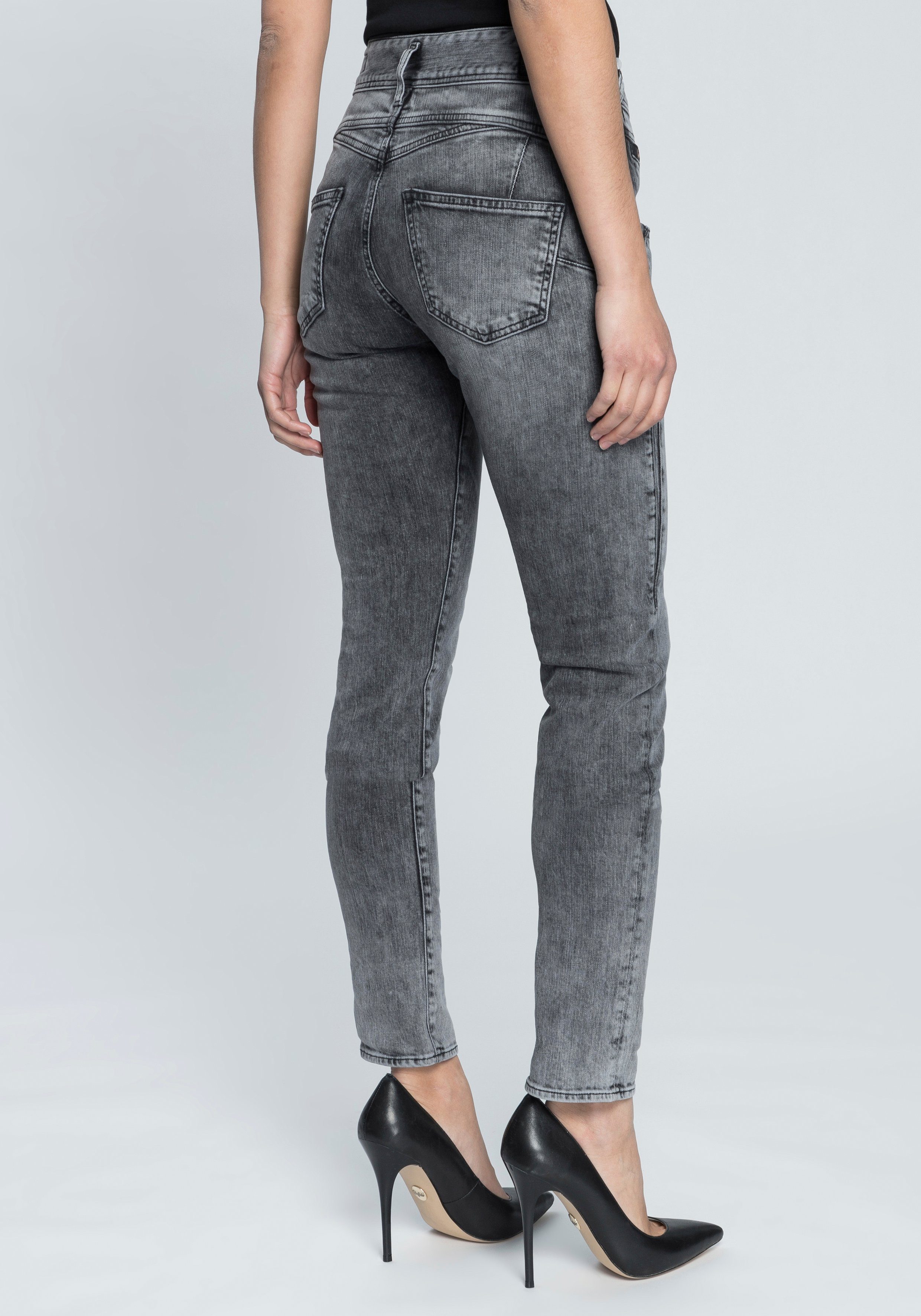 Herrlicher Slim fit jeans COSY SLIM Modellerend effect door ingewerkte geer