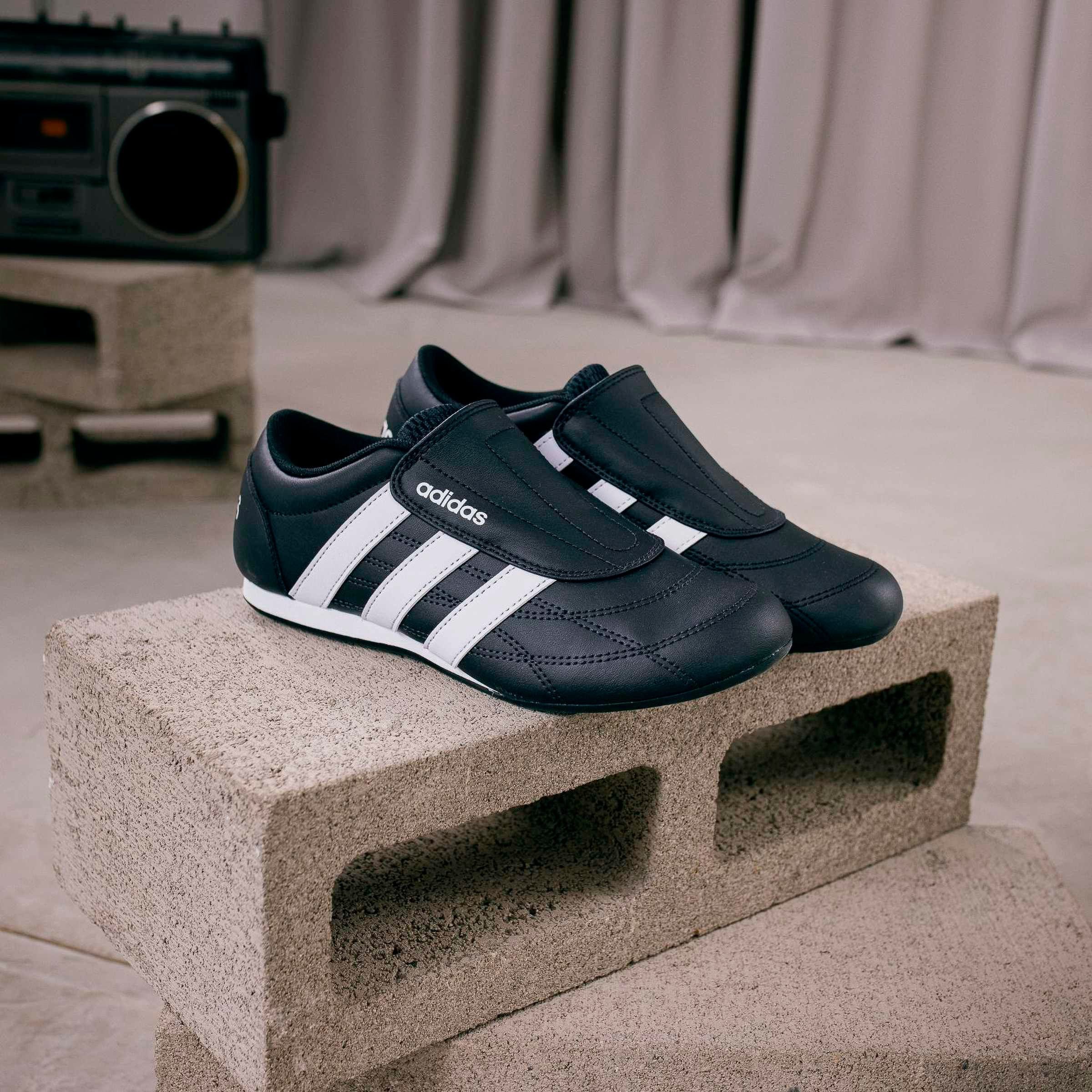 adidas Sportswear Sneakers TEKWEN