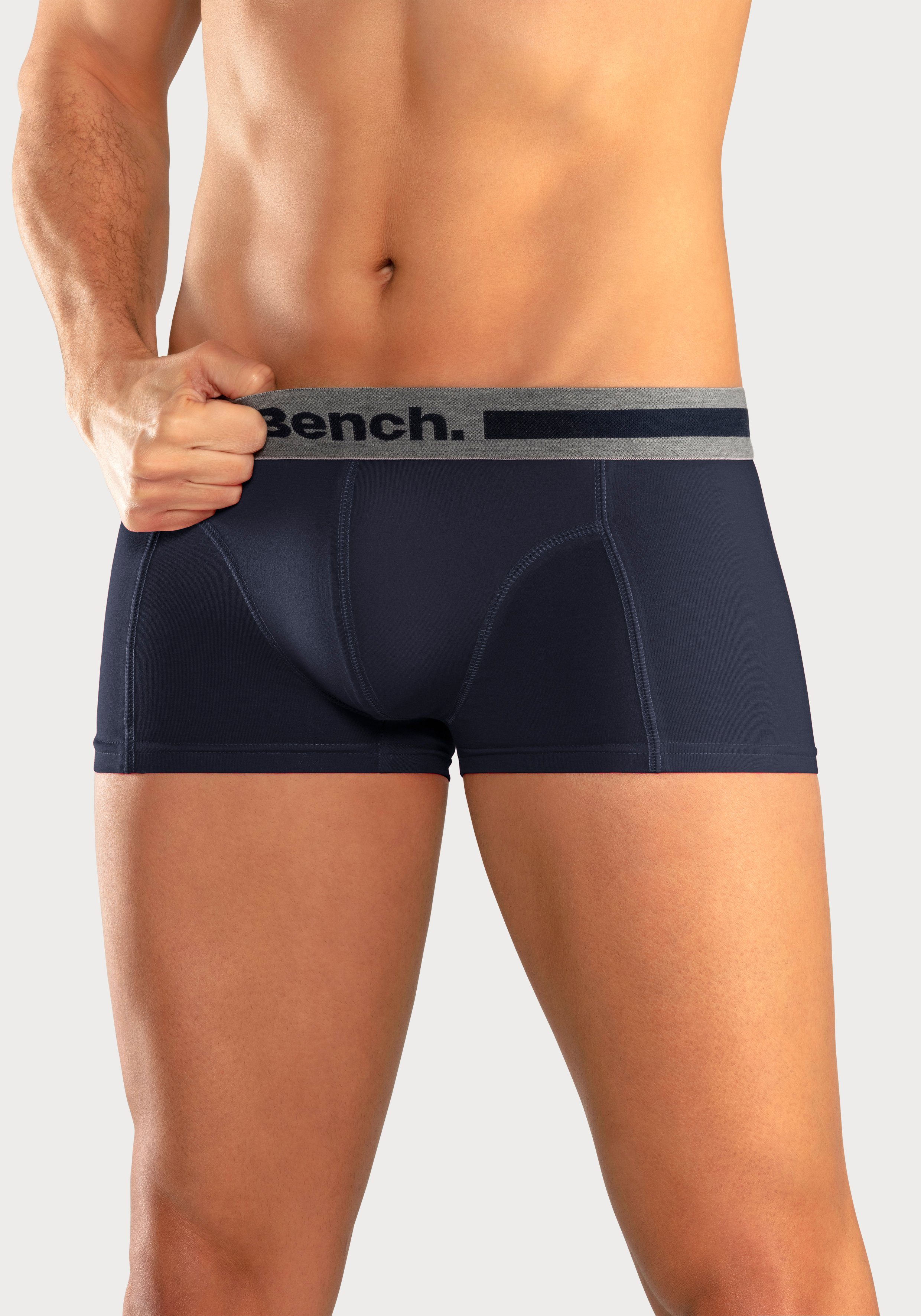 Bench. Hipster strak zittende boxershorts van katoenmix (set, 4 stuks)