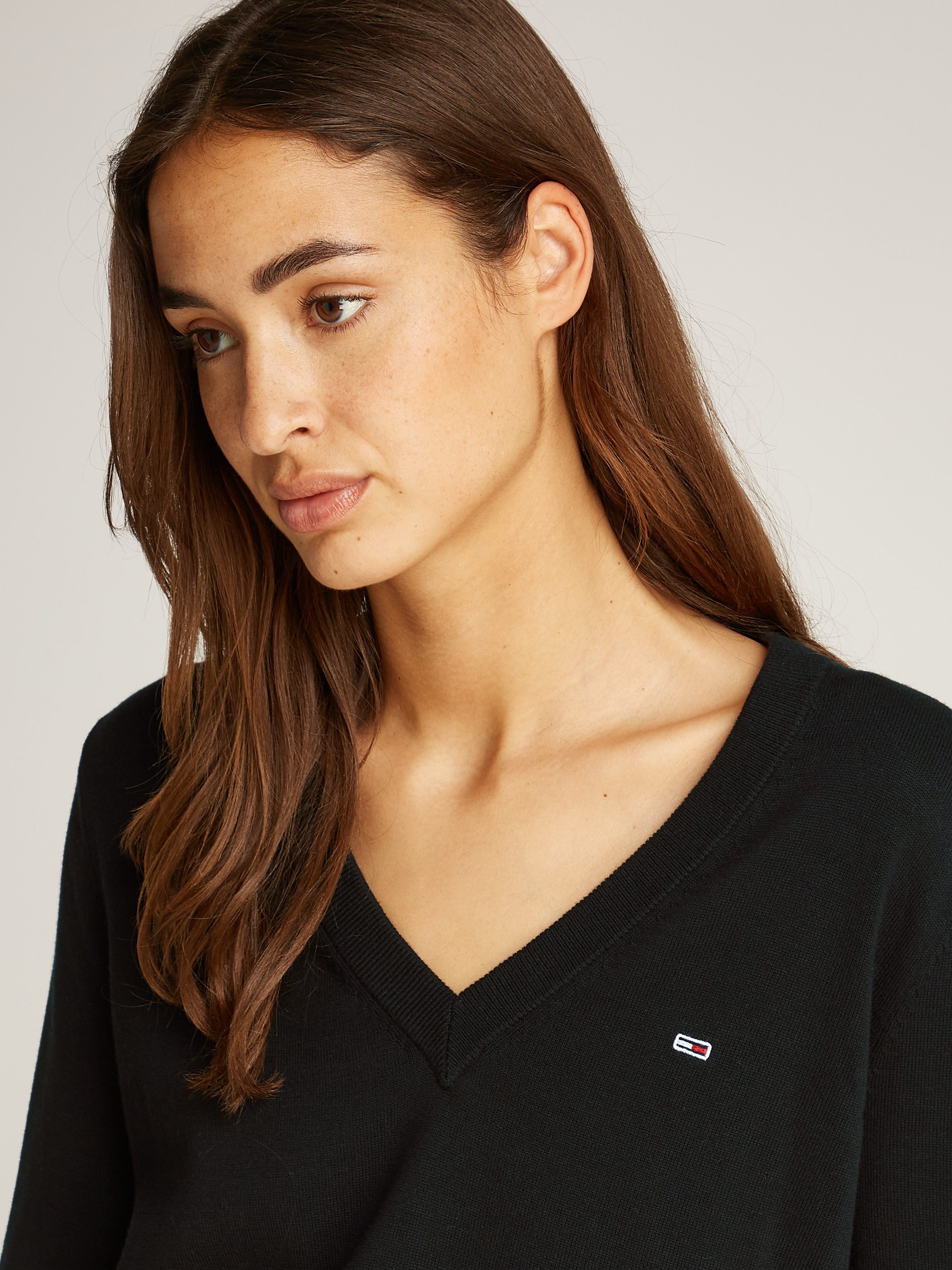 Tommy Jeans Curve Trui met V-hals TJW ESSENTIAL VNECK SWEATER EXT