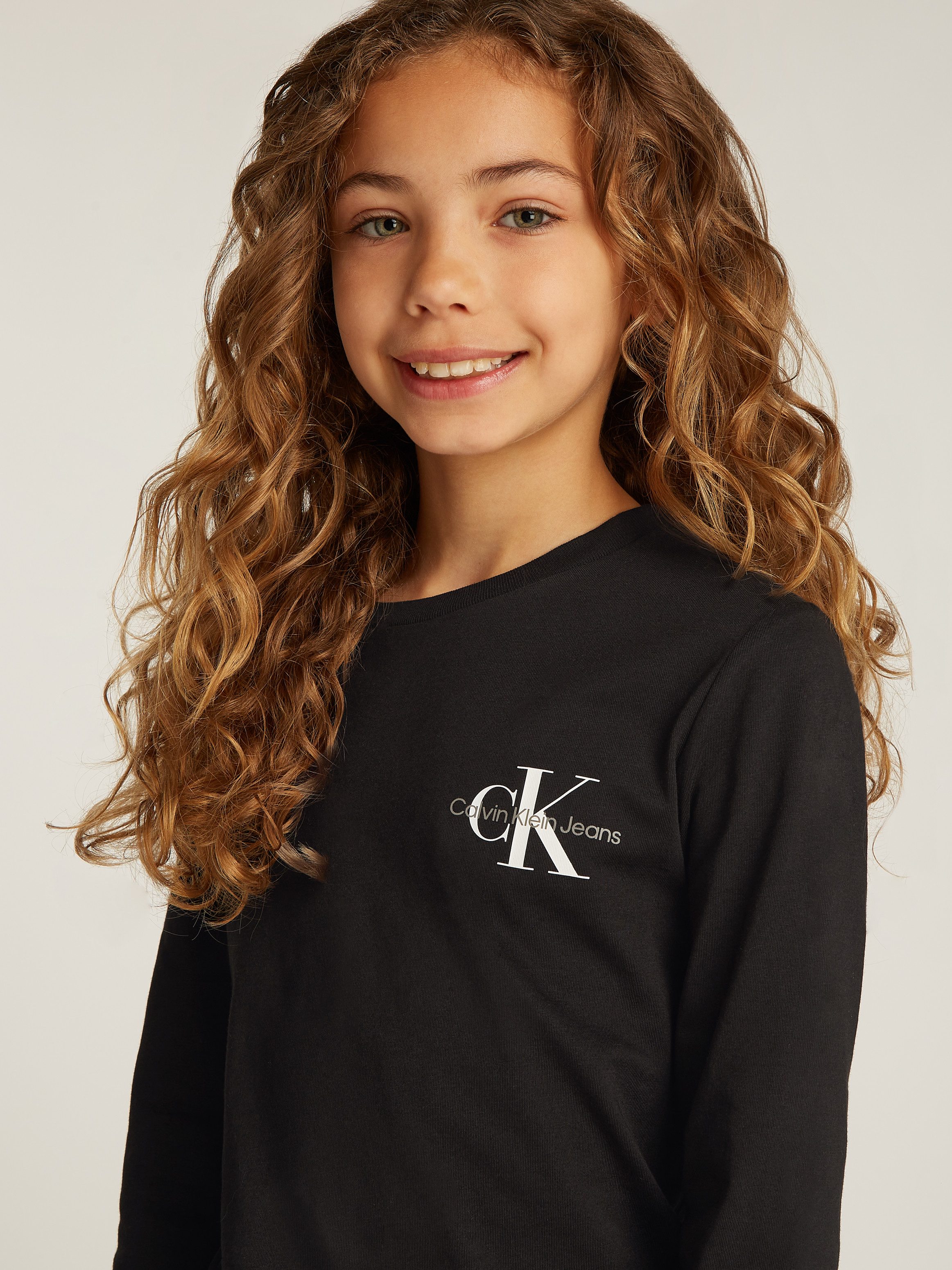 Calvin Klein Shirt met lange mouwen Chest Monologo Ls T-Shirt voor kinderen tot 16 jaar en met logo-opdruk