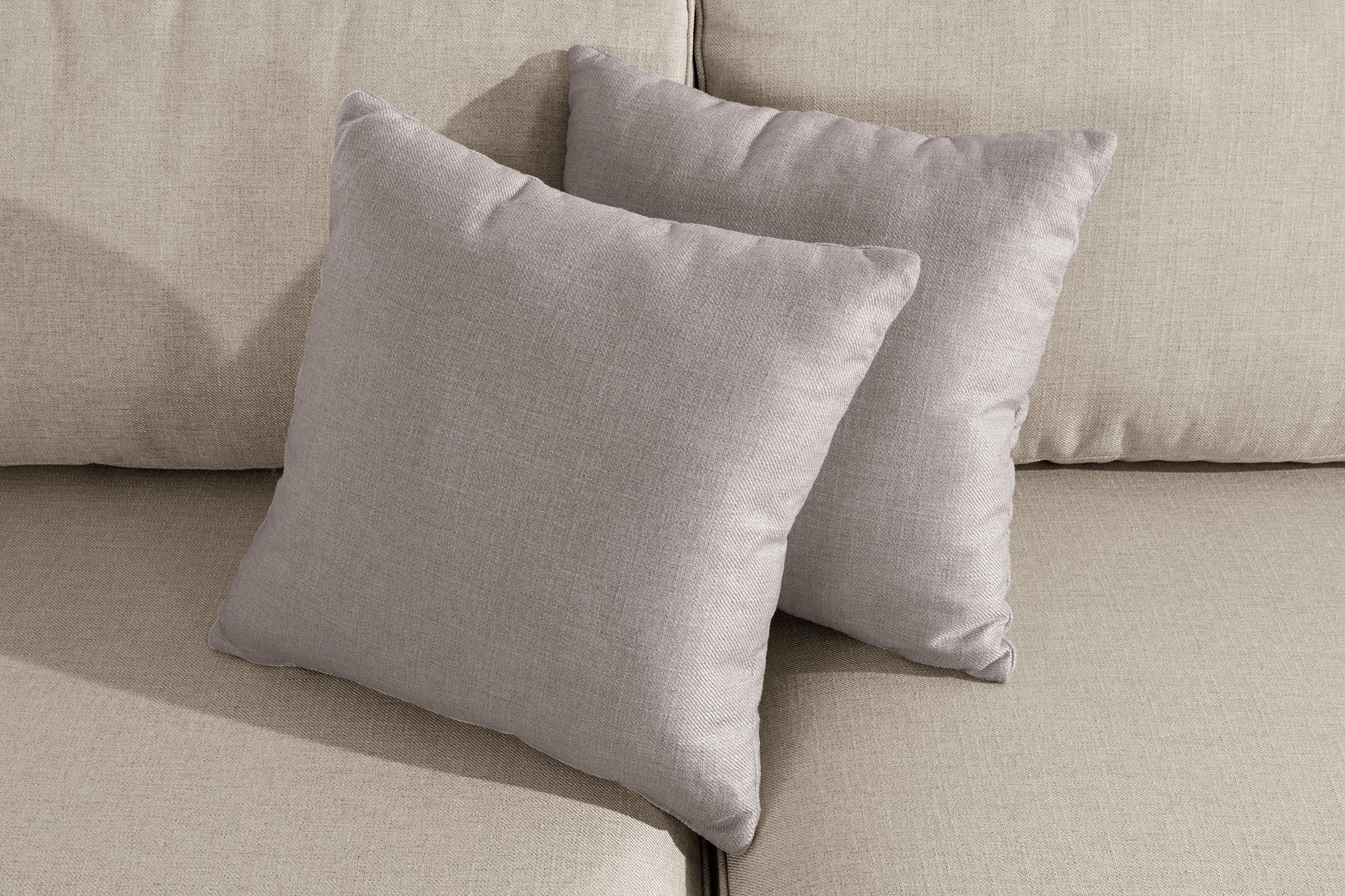 Home affaire 2-zitsbank Broughton zacht zitcomfort, incl. 2 sierkussens, opstaande naad