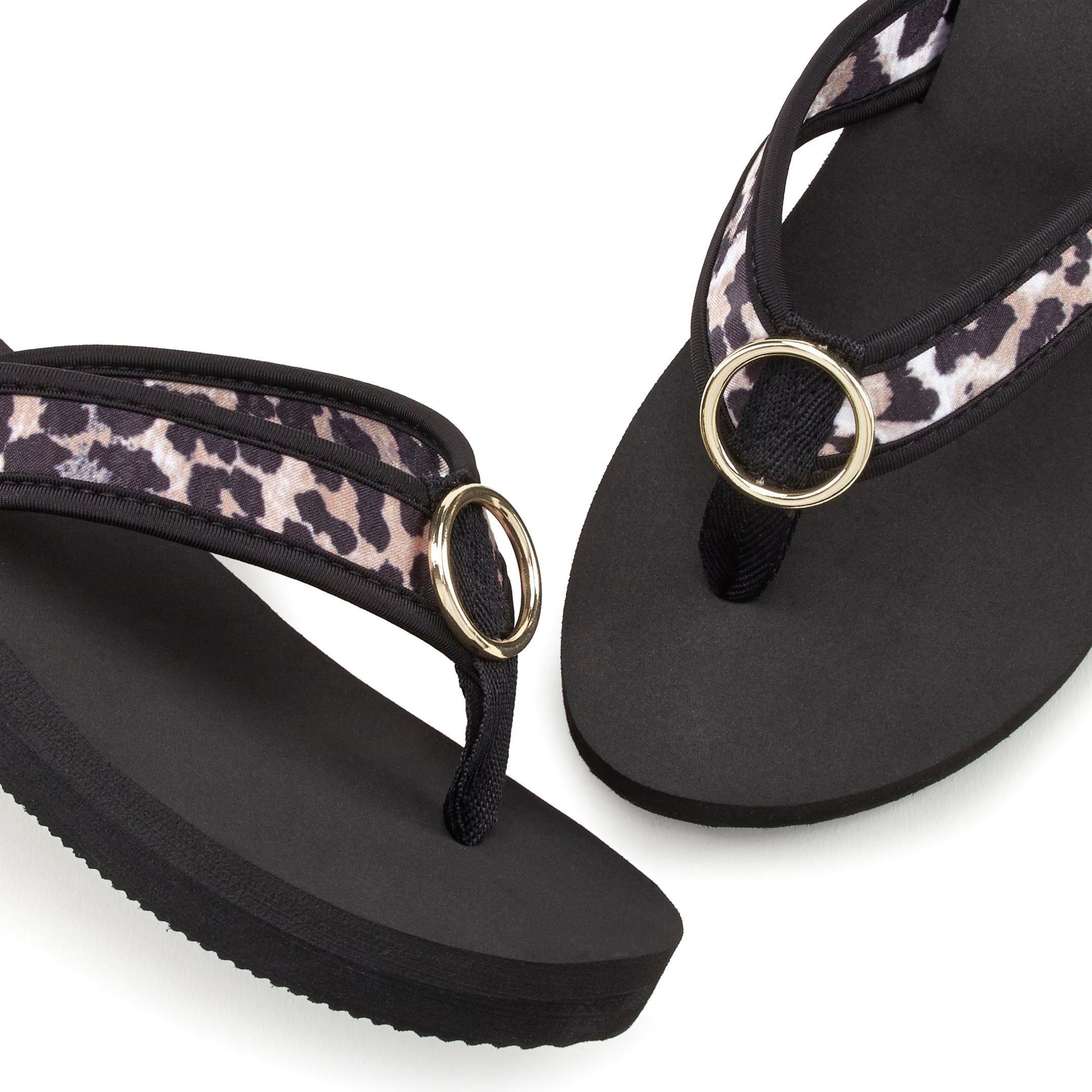 Lascana Badslippers Sandaal, pantoletten, badschoen met ringapplicatie "Italië" VEGAN