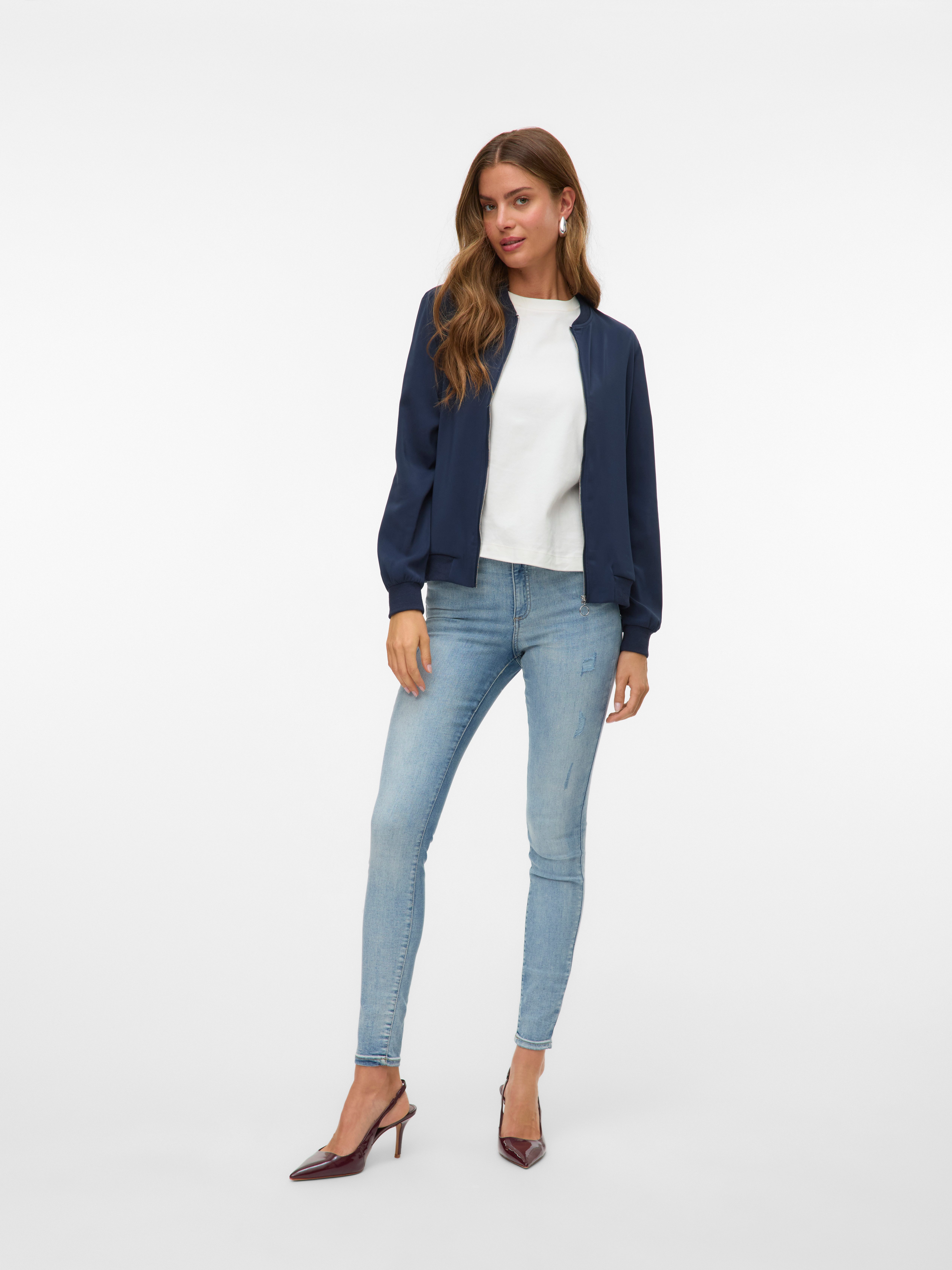 Vero Moda Bomberjack VMCOCO L/S BOMBER in modieus kort model