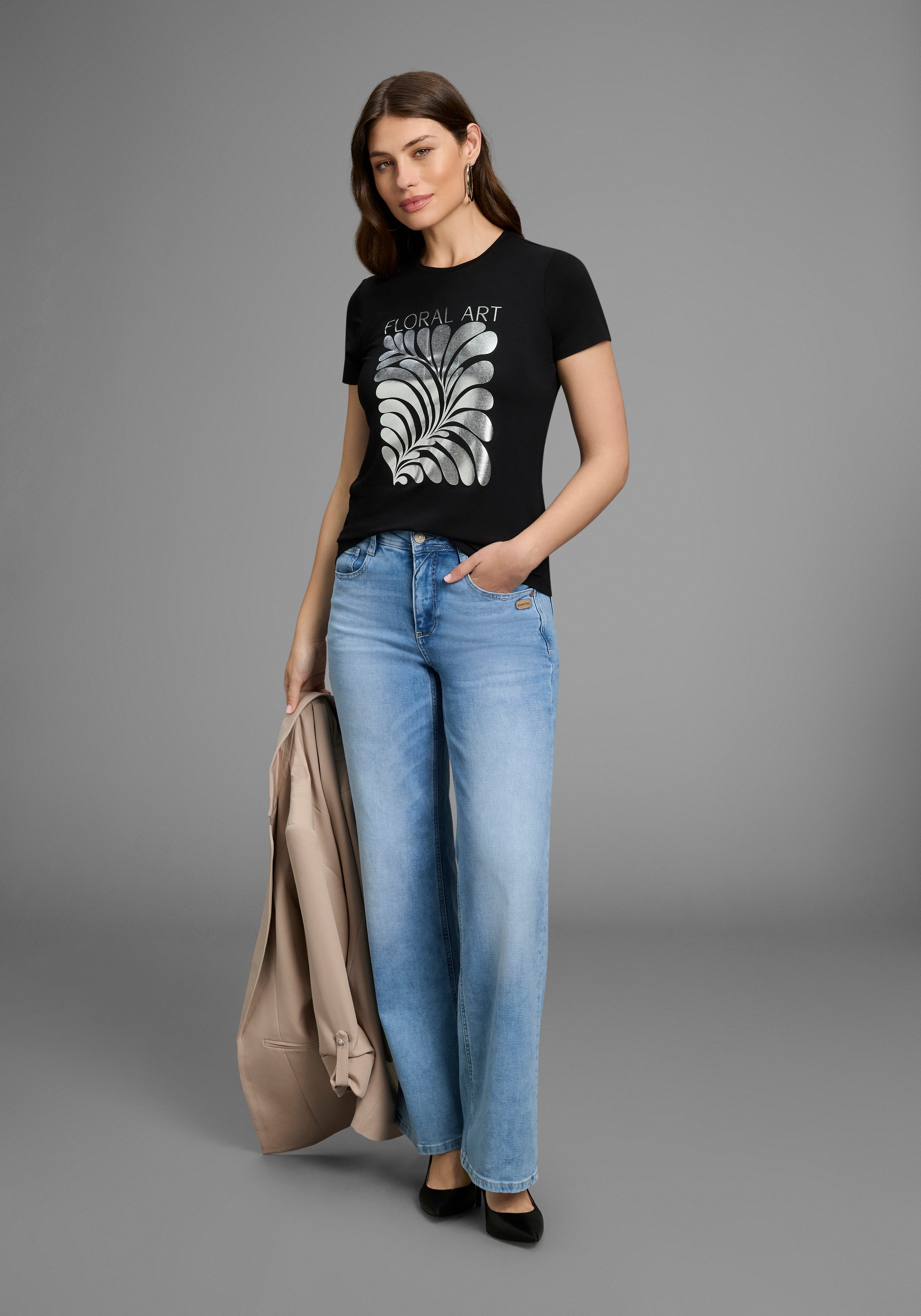 Laura Scott T-shirt met folieprint - nieuwe collectie