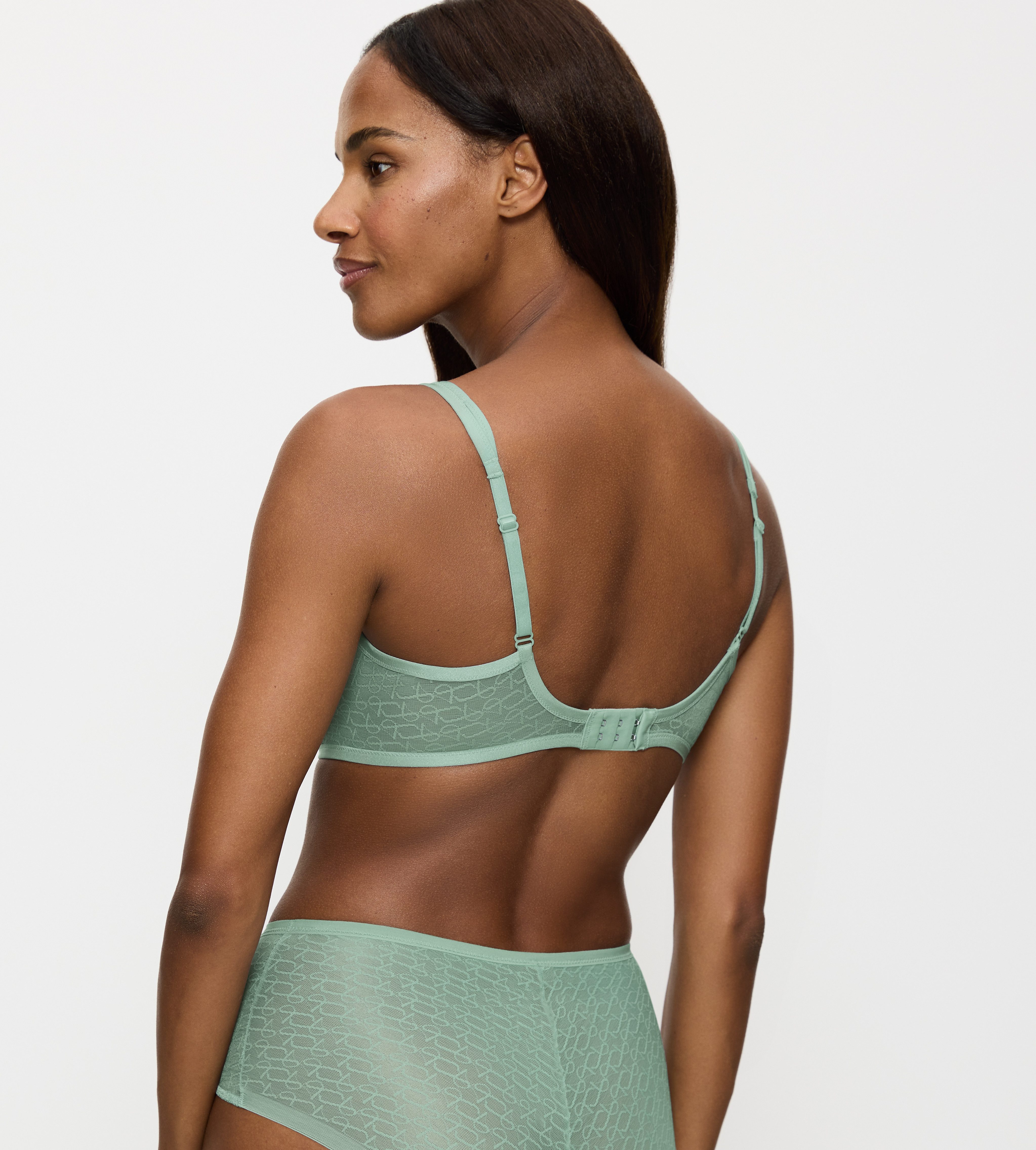Triumph Minimizer-bh Signature Sheer W01 EX