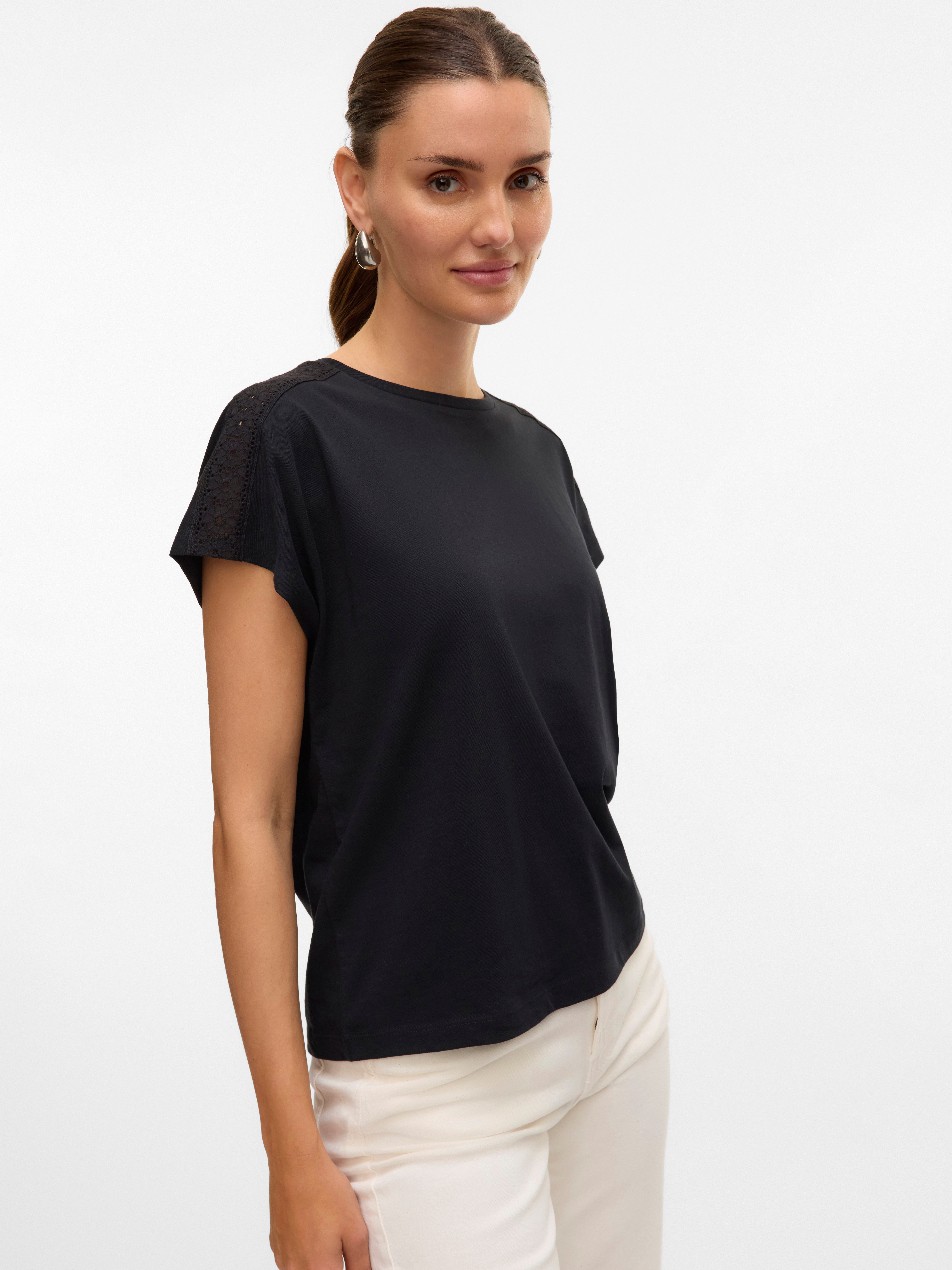 Vero Moda Shirt met korte mouwen VMEMMY SS LACE TAPE TOP JRS GA NOOS