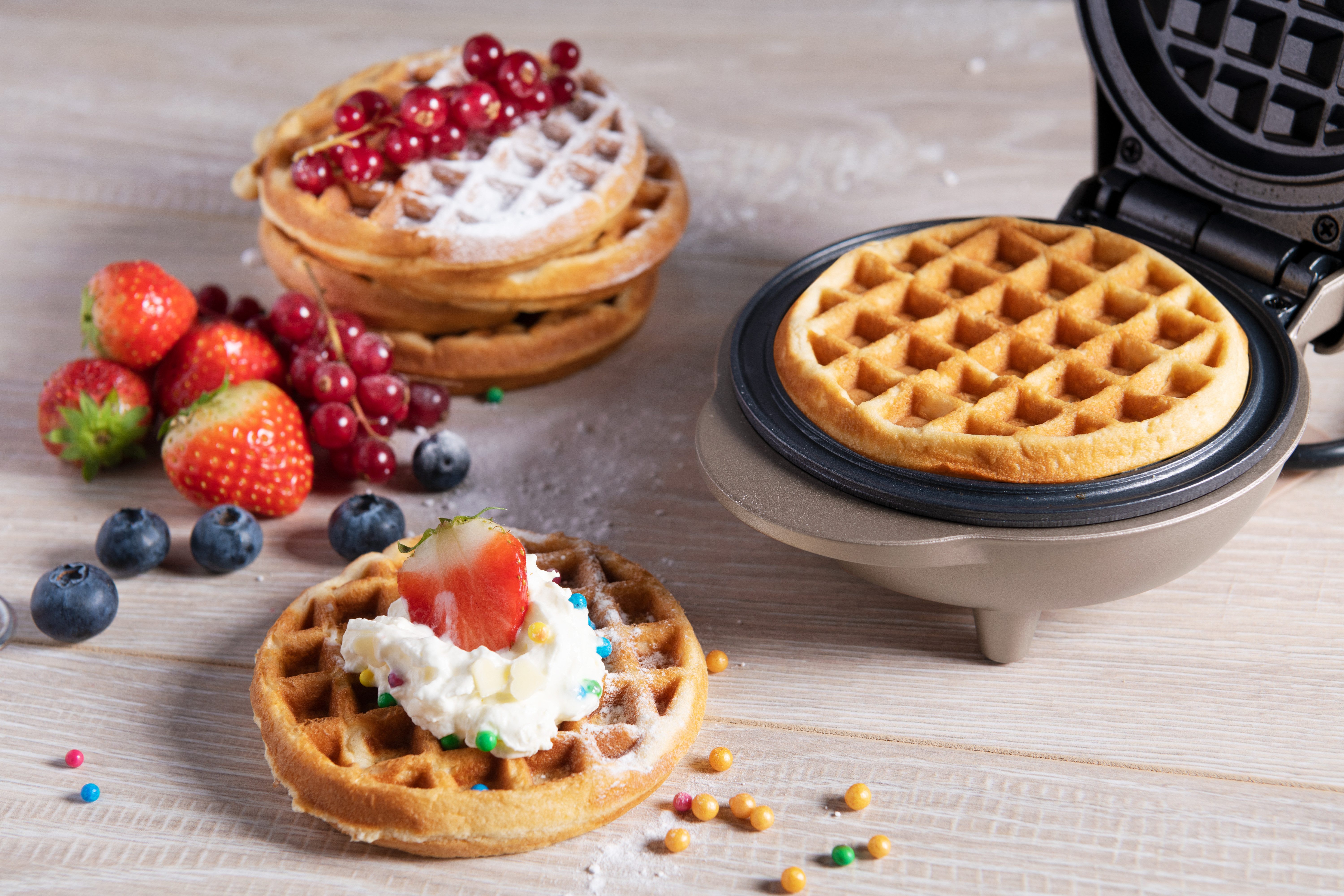 bestron Wafelijzer AMW500 Mini voor klassieke wafels, kleine wafelmaker met antiaanbaklaag