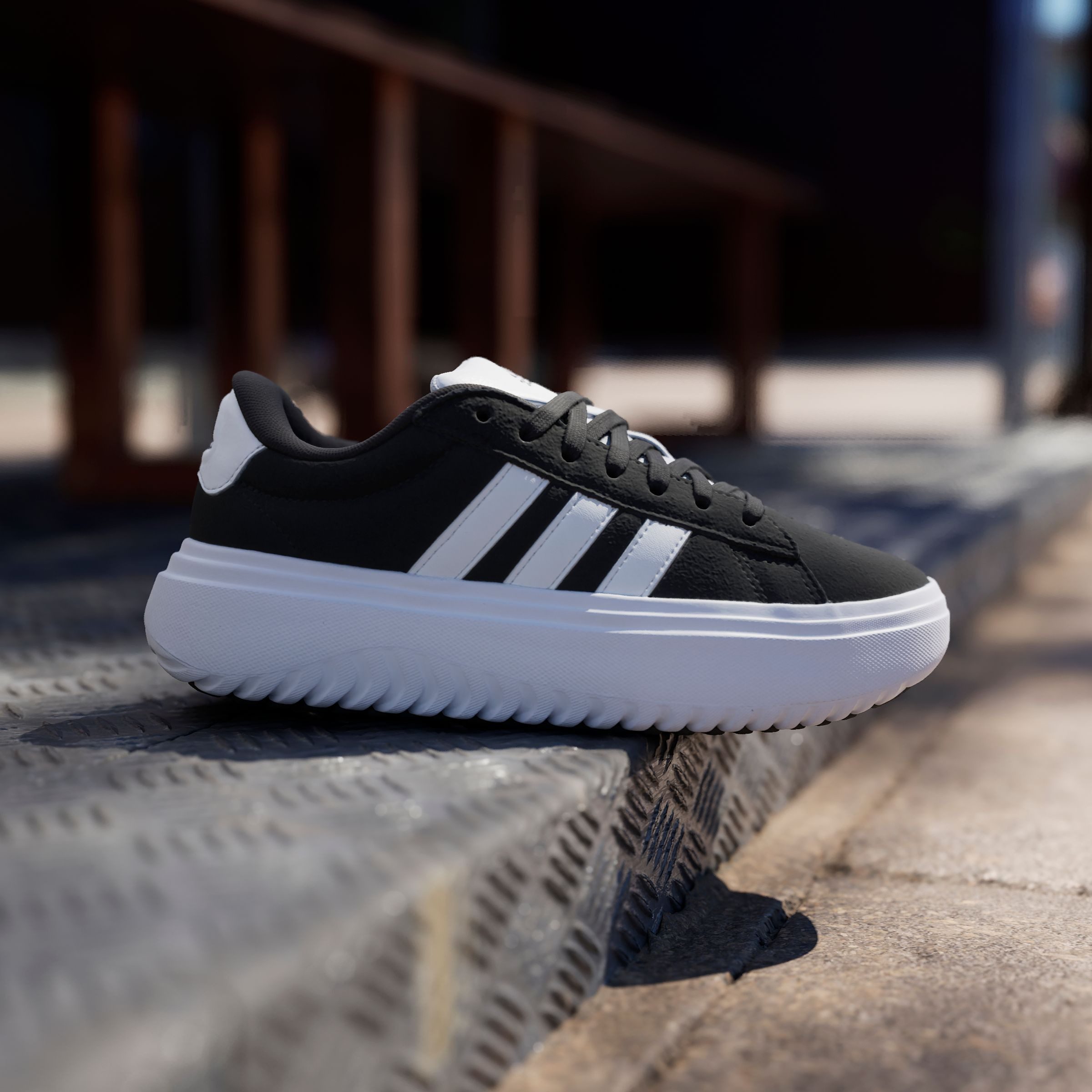 adidas Sportswear Sneakers GRAND COURT PLATFORM Design geïnspireerd op de adidas Superstar