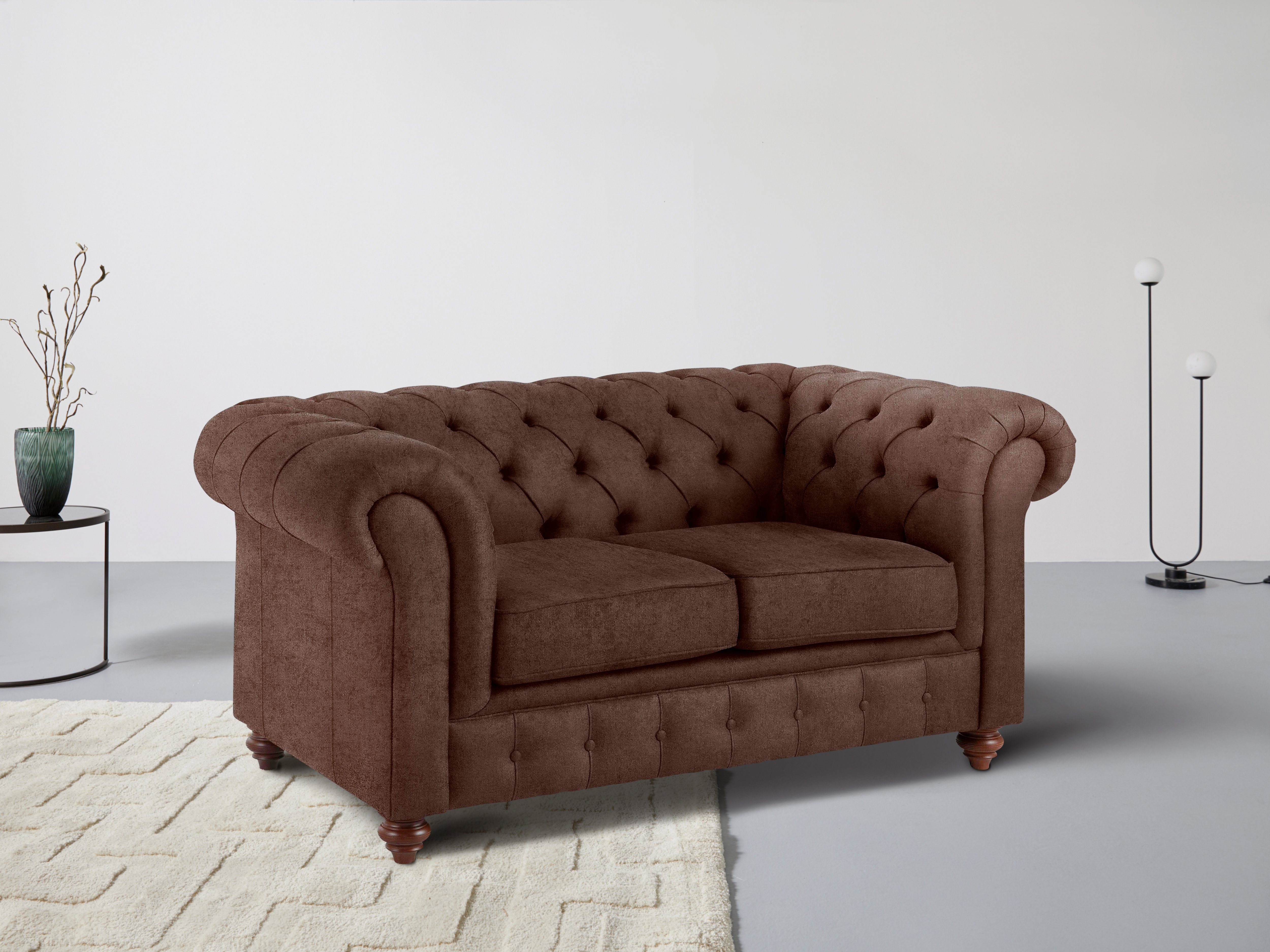Home affaire Chesterfield-bank Chesterfield 2-zits B/D/H: 150/89/74 cm met hoogwaardige knoopdetails, ook in leer bruin, chesterfield banken