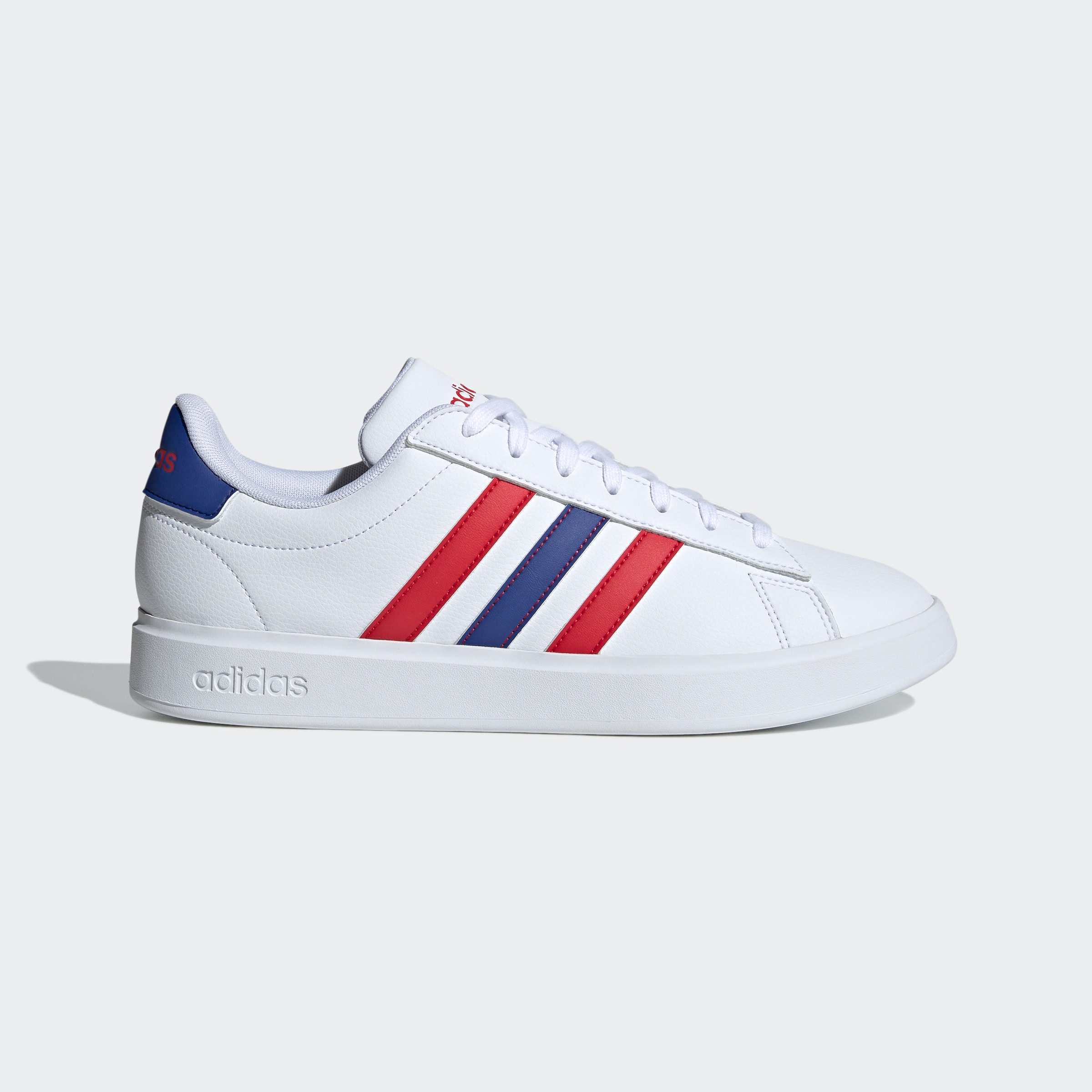 adidas Sportswear Sneakers GRAND COURT CLOUDFOAM COMFORT Design geïnspireerd op de adidas Superstar