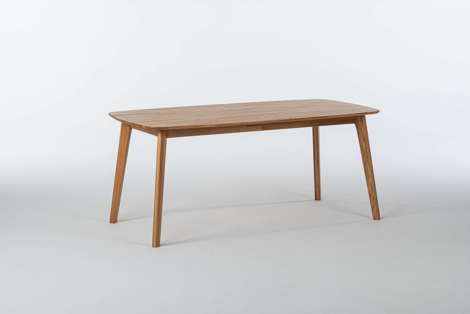 andas Eettafel Brobyn optioneel gemaakt van massief eiken of beuken