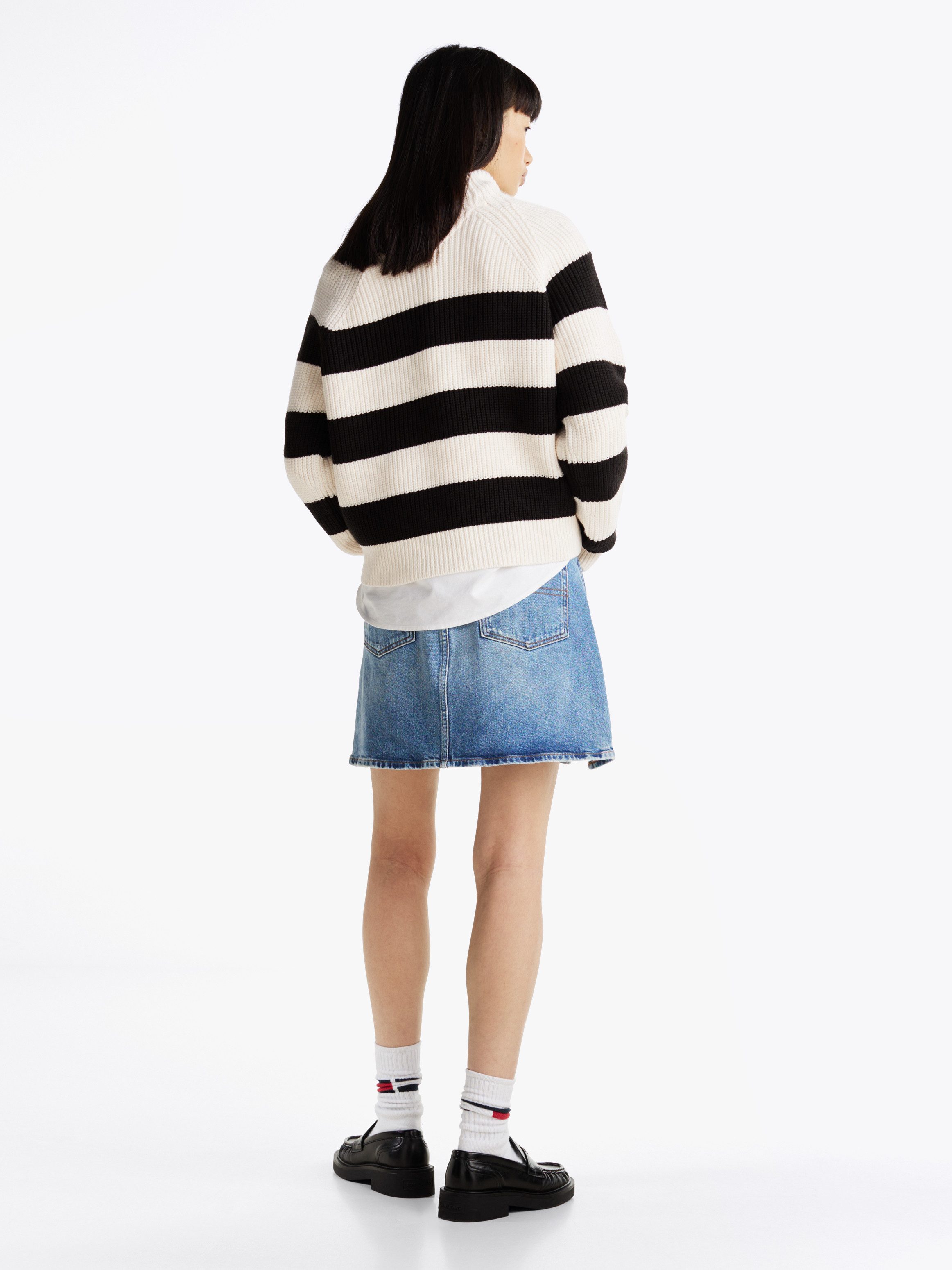 TOMMY JEANS Gebreide trui TJW STRIPE MOCKNCK BADGE SWEATER