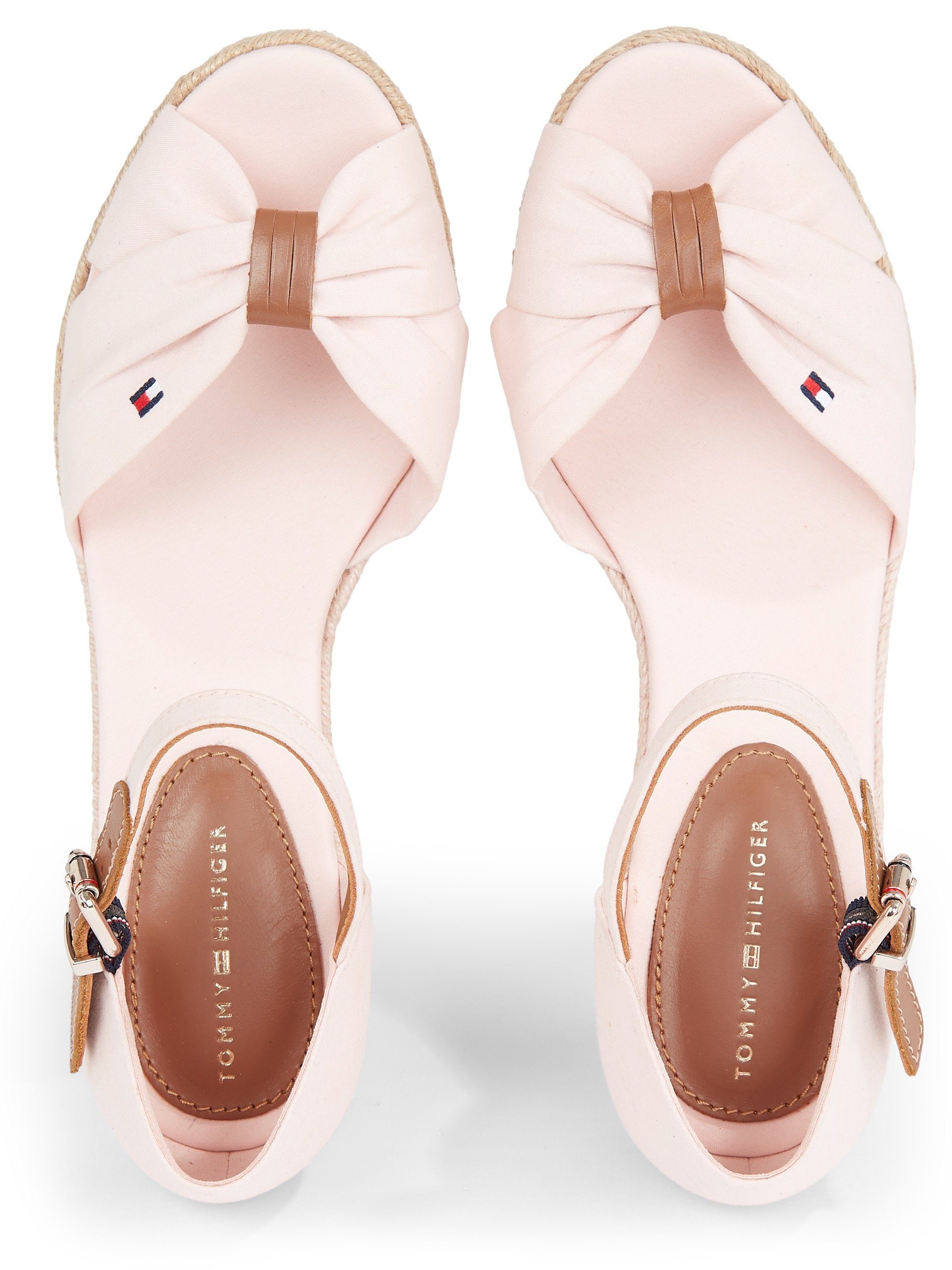 Tommy Hilfiger Sleehaksandaaltjes BASIC OPEN TOE MID WEDGE , zomerschoen, sandaal, sleehak, met gesloten hielkap
