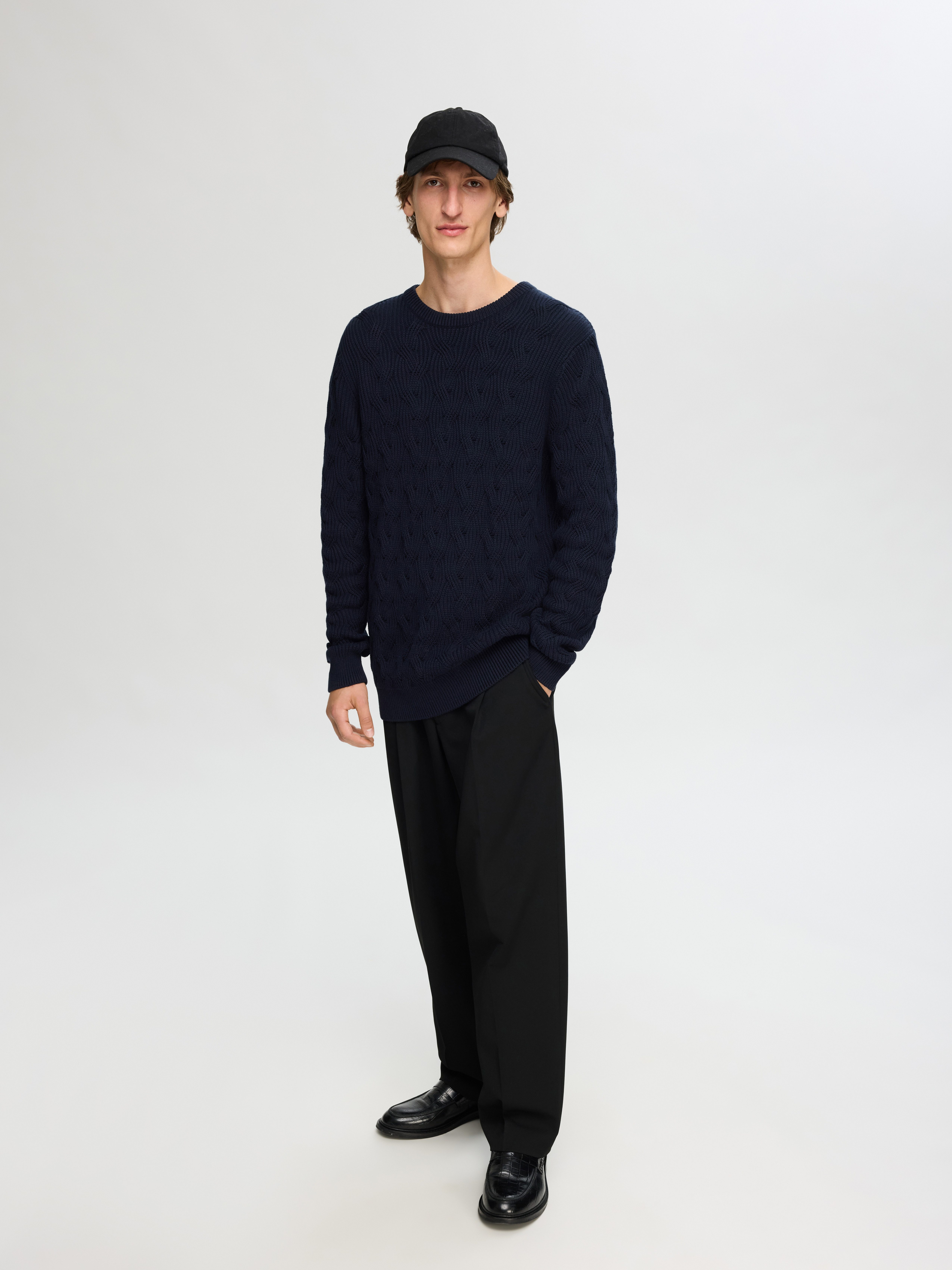 SELECTED HOMME Gebreide trui SLHCALLIS LS KNIT CABLE CREW NECK NOOS