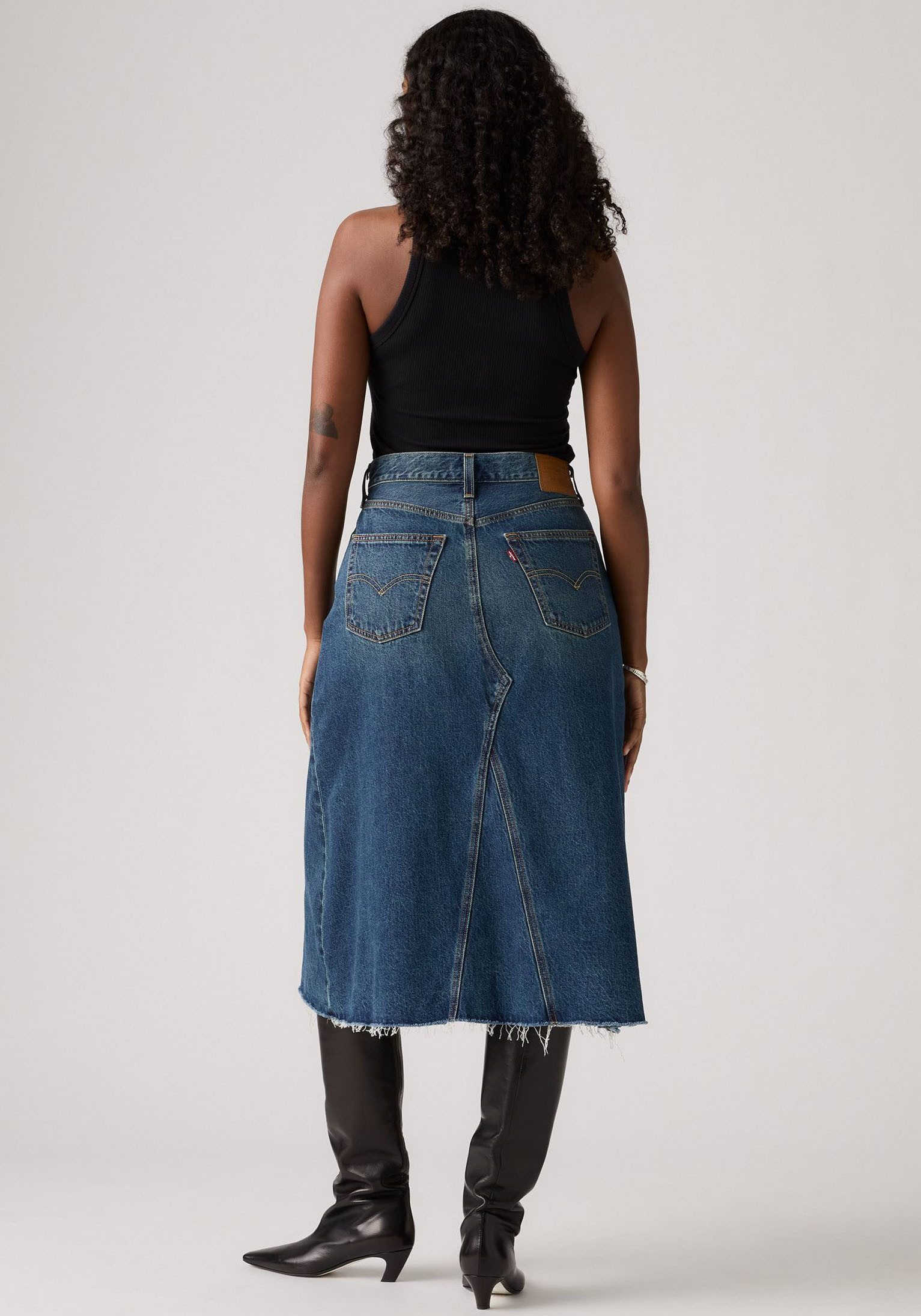 Levi's® Jeans rok HR A LINE DECON SKIRT in trendy midi-lengte met rafelige rand