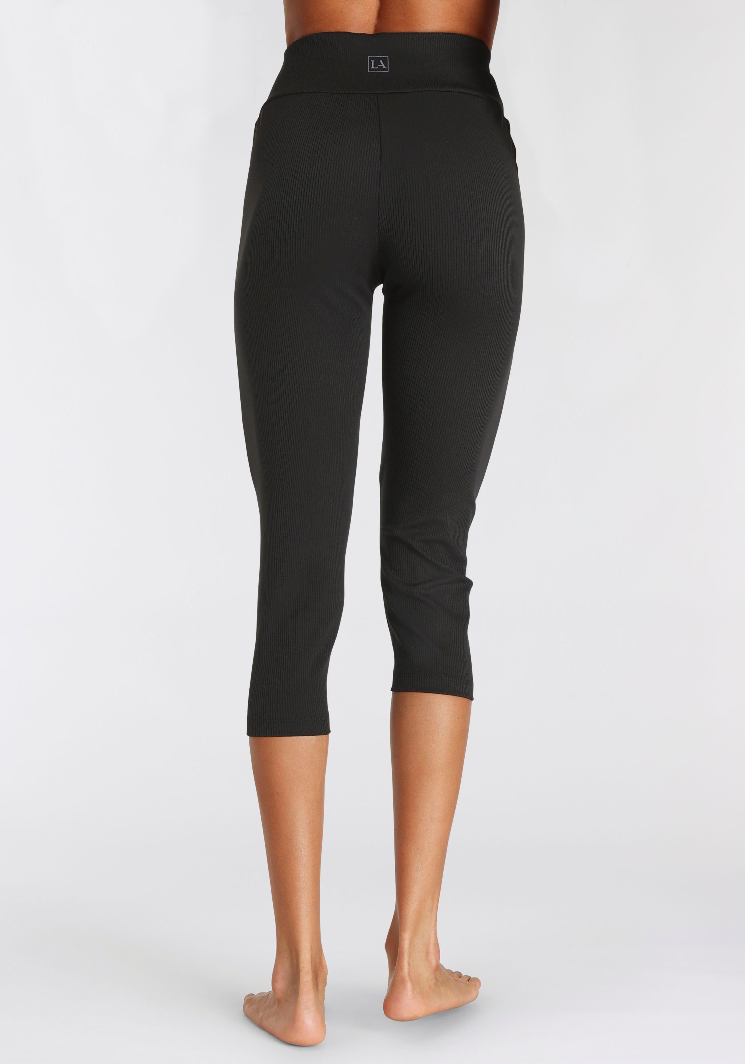 active by Lascana Caprilegging met ribstructuur