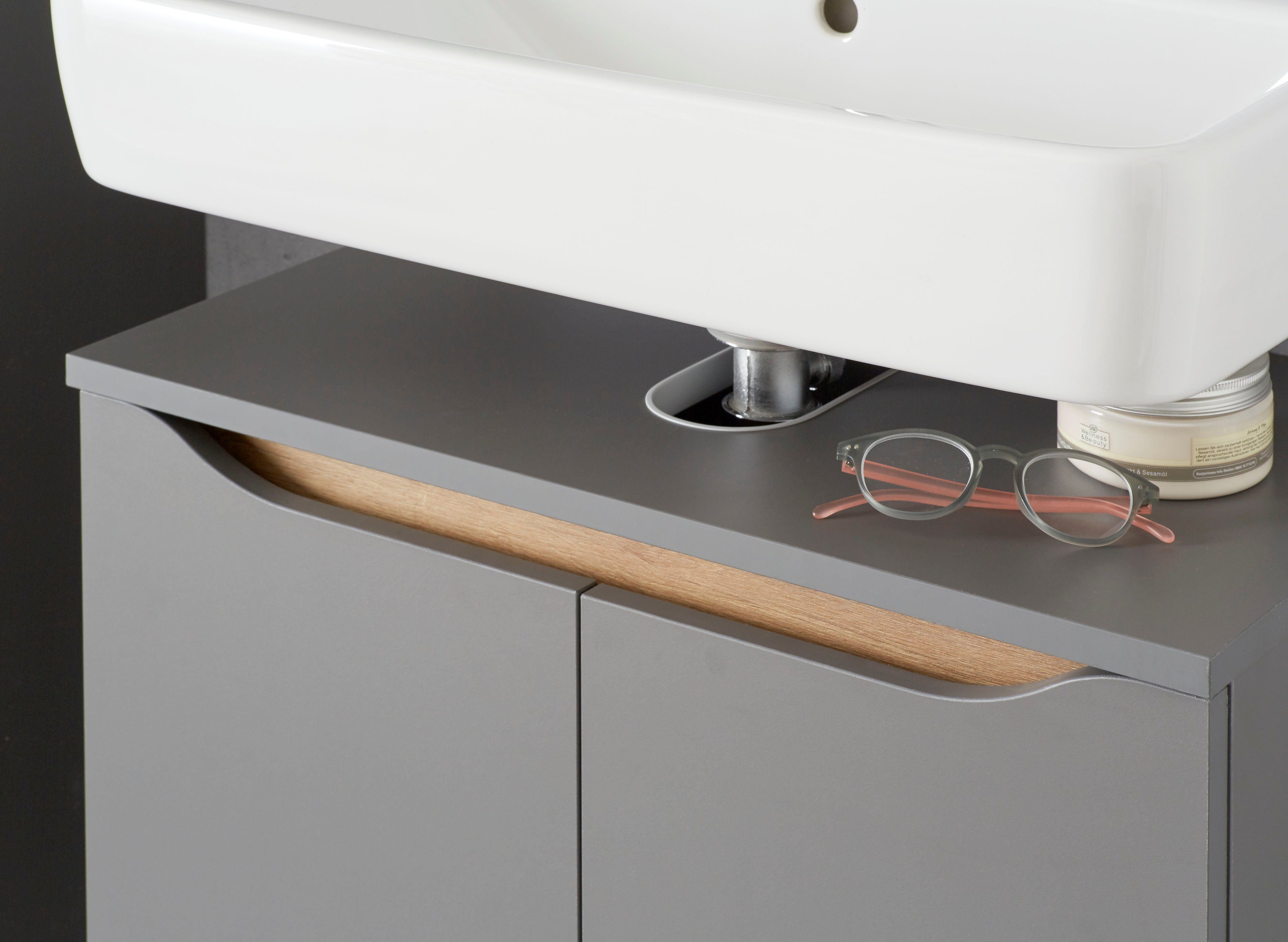 Saphir Badkamerserie Quickset 2-delig, wastafelonderkast met led-spiegel Wastafel 60 cm breed, inclusief deurdemper, 2 deuren, badset (2-delig)