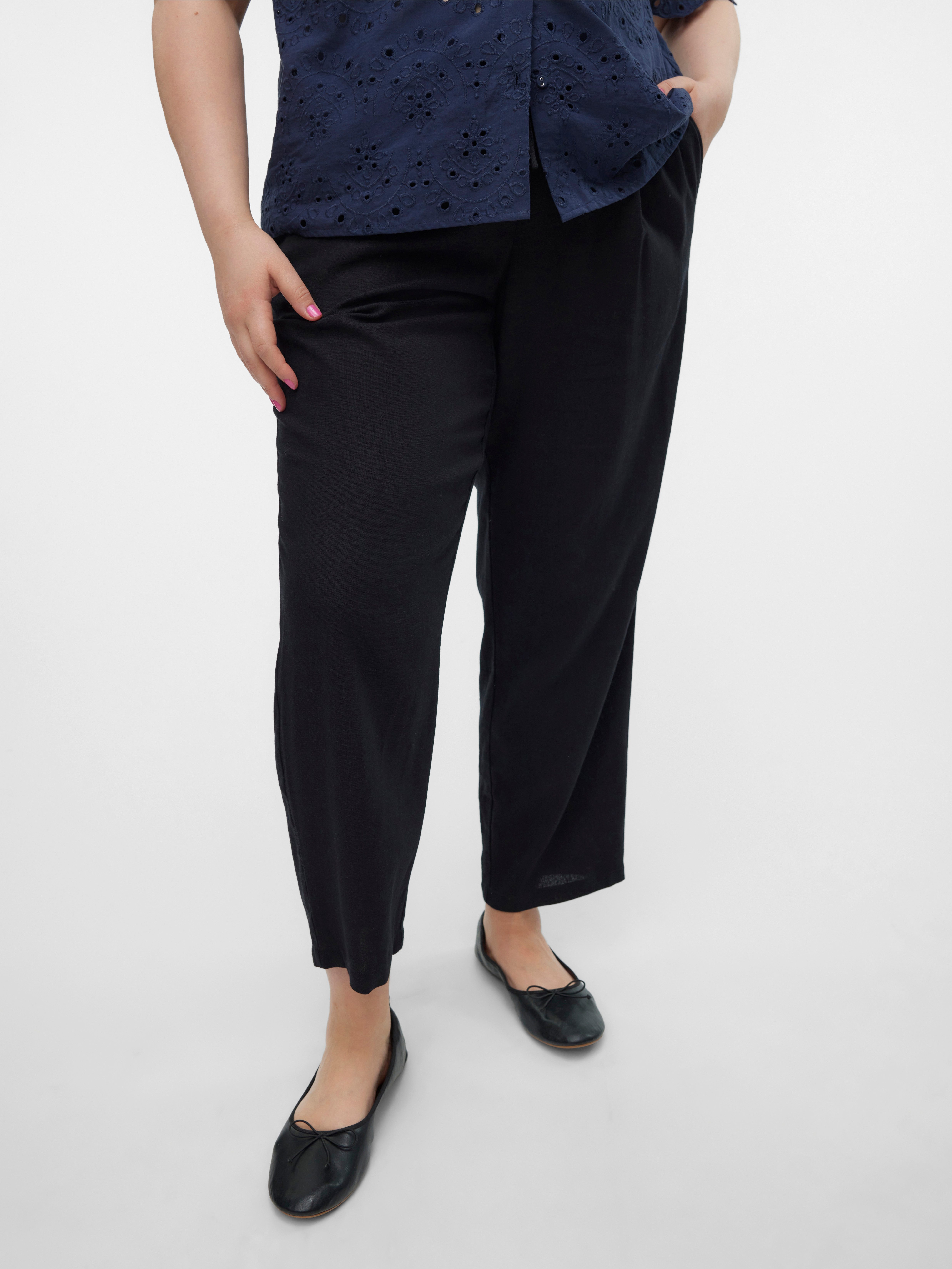 Vero Moda Curve Comfortbroek VMJESMILO ANKLE PANTS WVN GA NOOS CUR