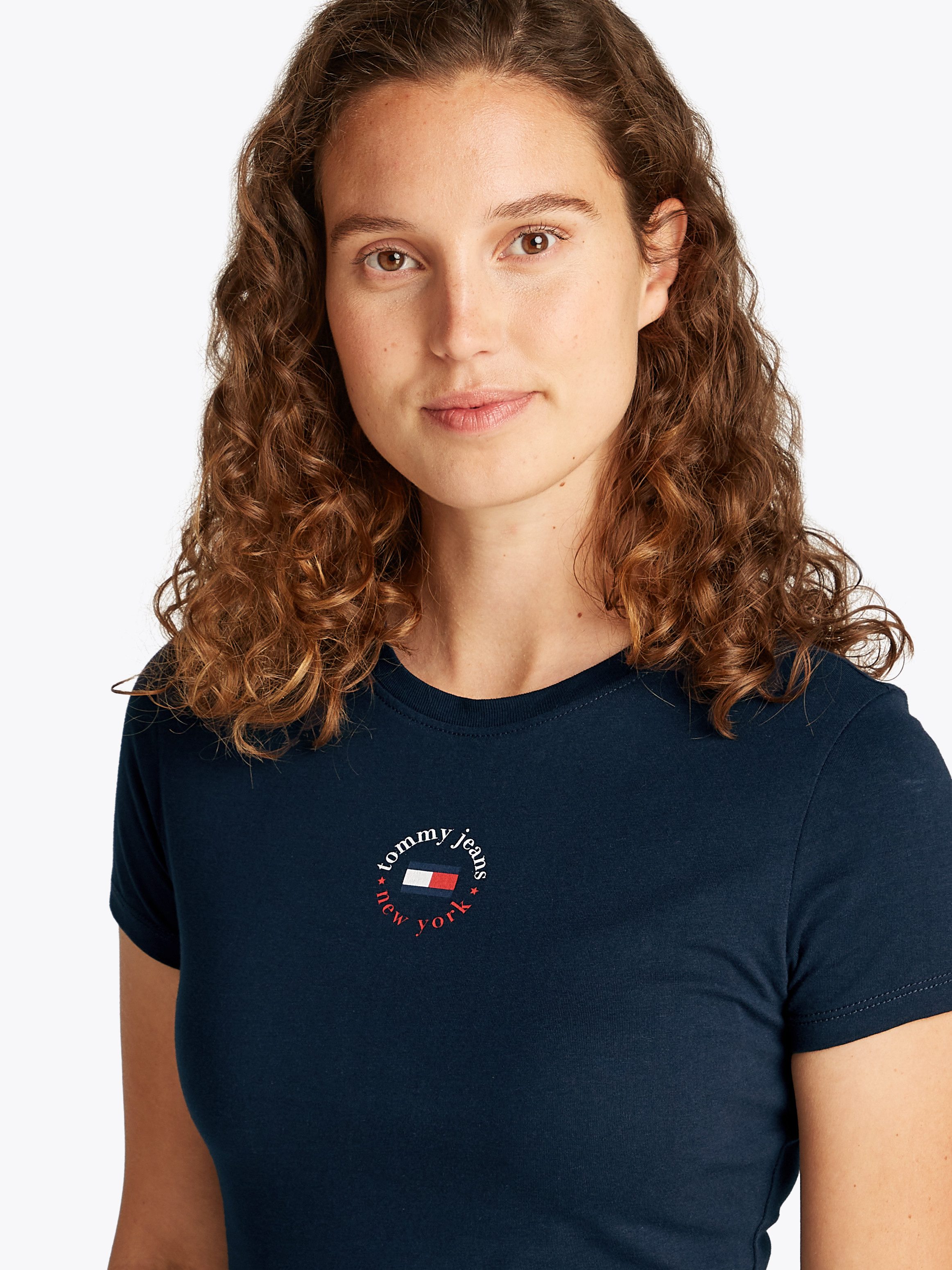 TOMMY JEANS T-shirt TJW SLIM ESSENTIAL LOGO 2 TEE