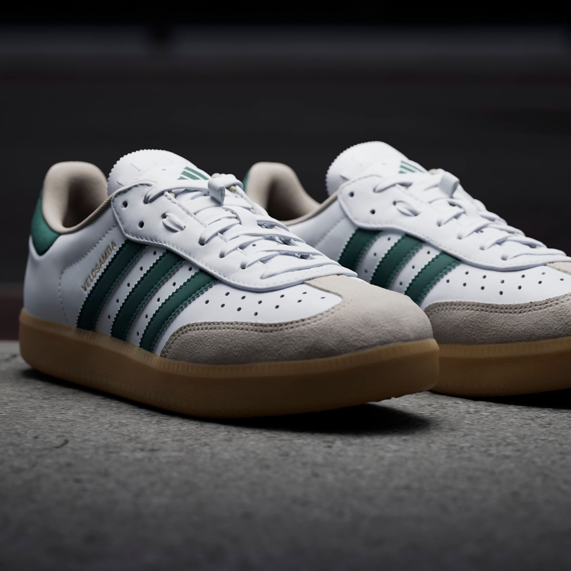 adidas Performance Fietsschoenen VELOSAMBA LEATHER geïnspireerd door het ontwerp van de adidas samba