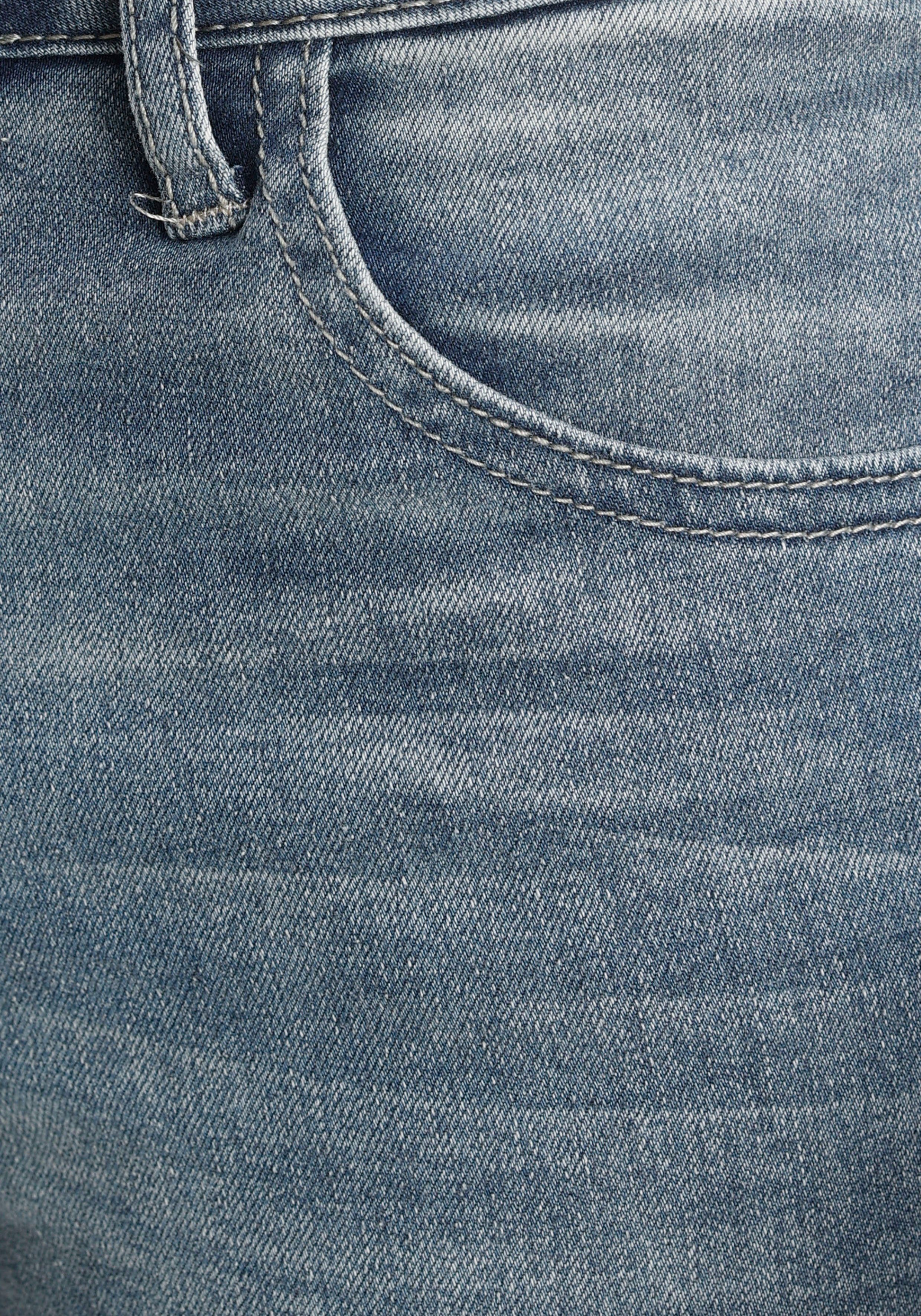 Arizona Skinny fit jeans Ultra Stretch extra-strakke been verloop, normale taille, met steekzakken