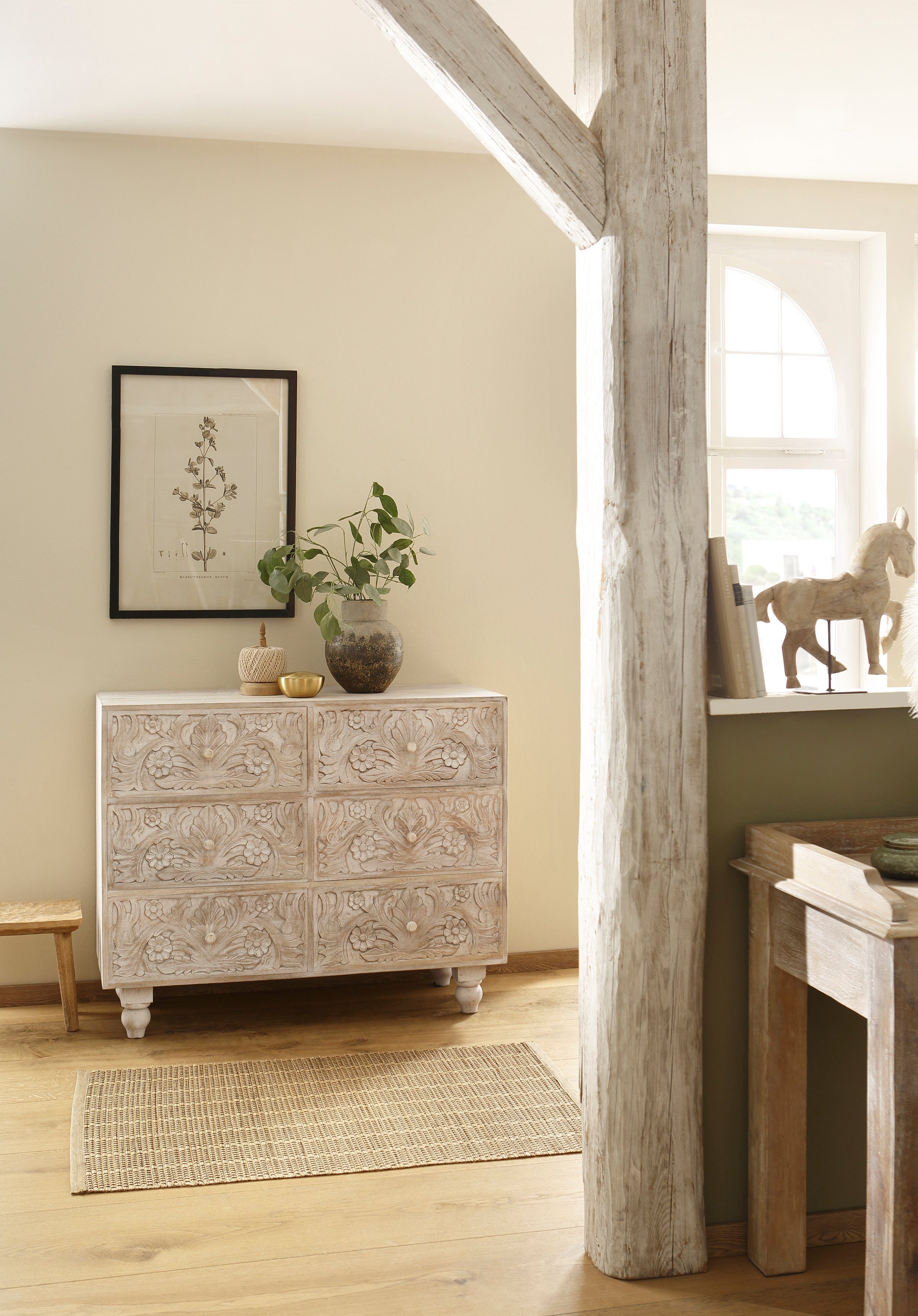 Home affaire Kast Lavin Sideboard Mangohout, met decoratief houtsnijwerk, met de hand gemaakt, breedte 110 cm