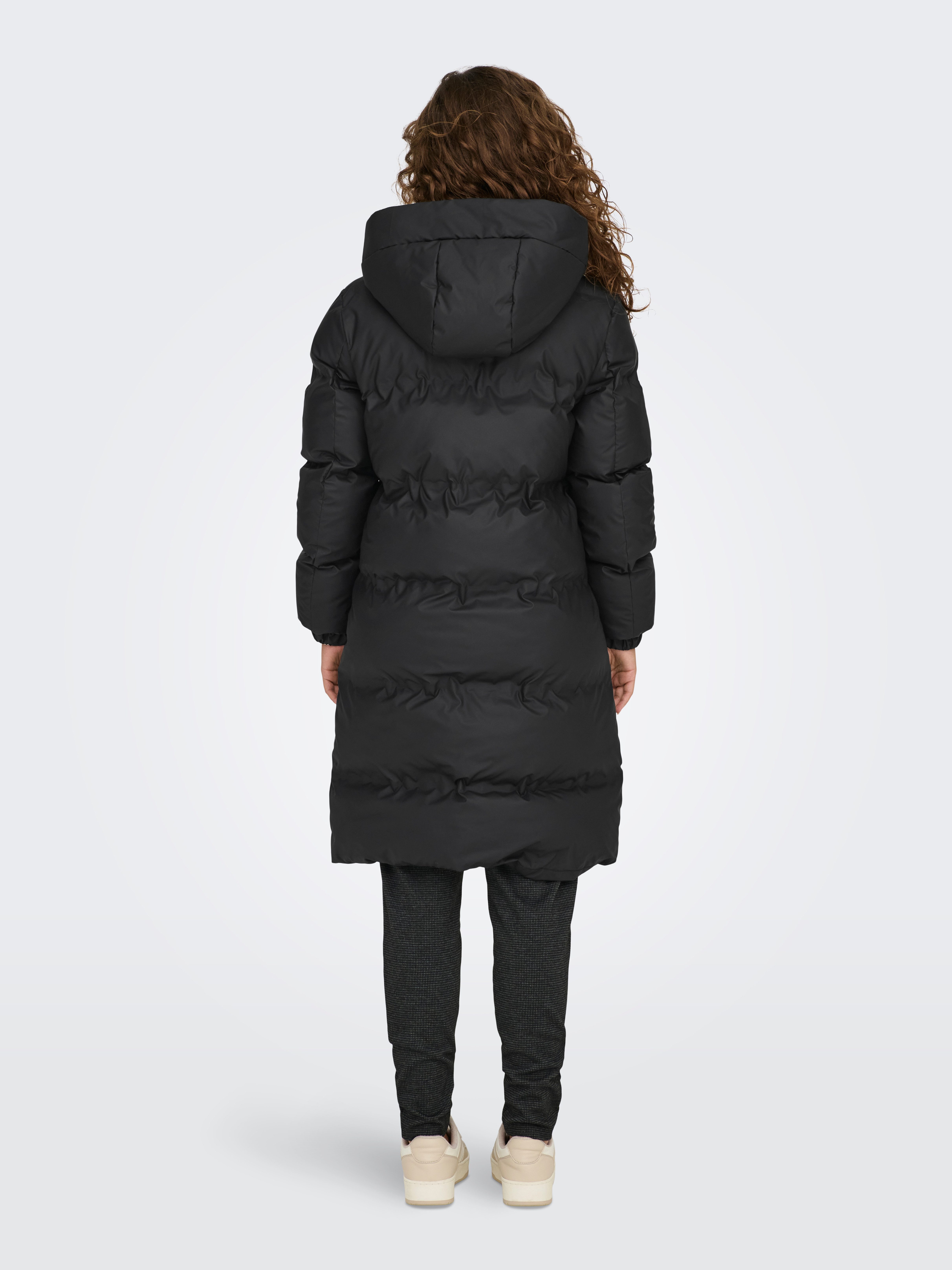 Only Gewatteerde jas ONLLEA RAIN PUFFER COAT CC OTW