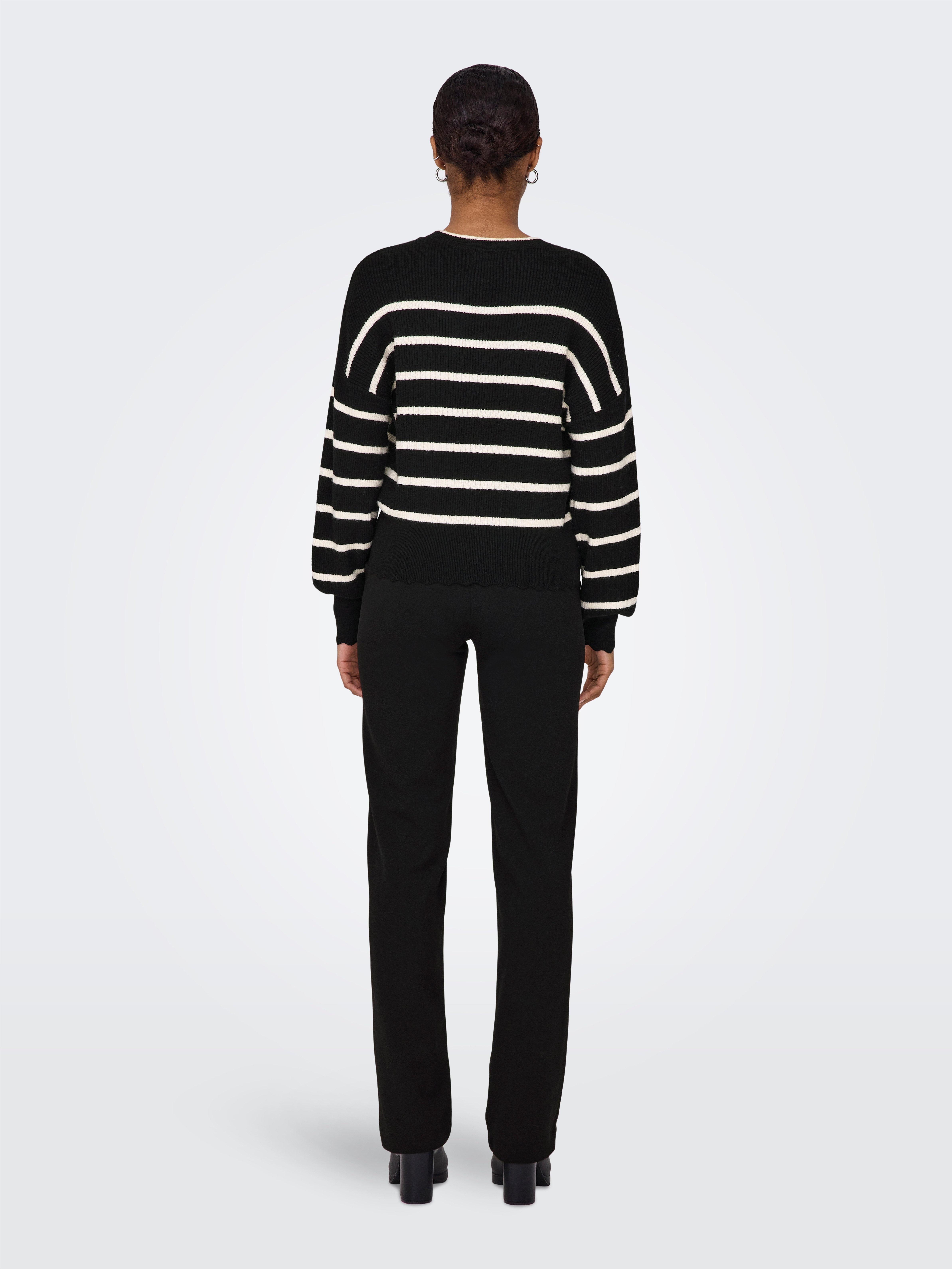 Only Trui met ronde hals ONLIBI LS O-NECK NOOS KNT