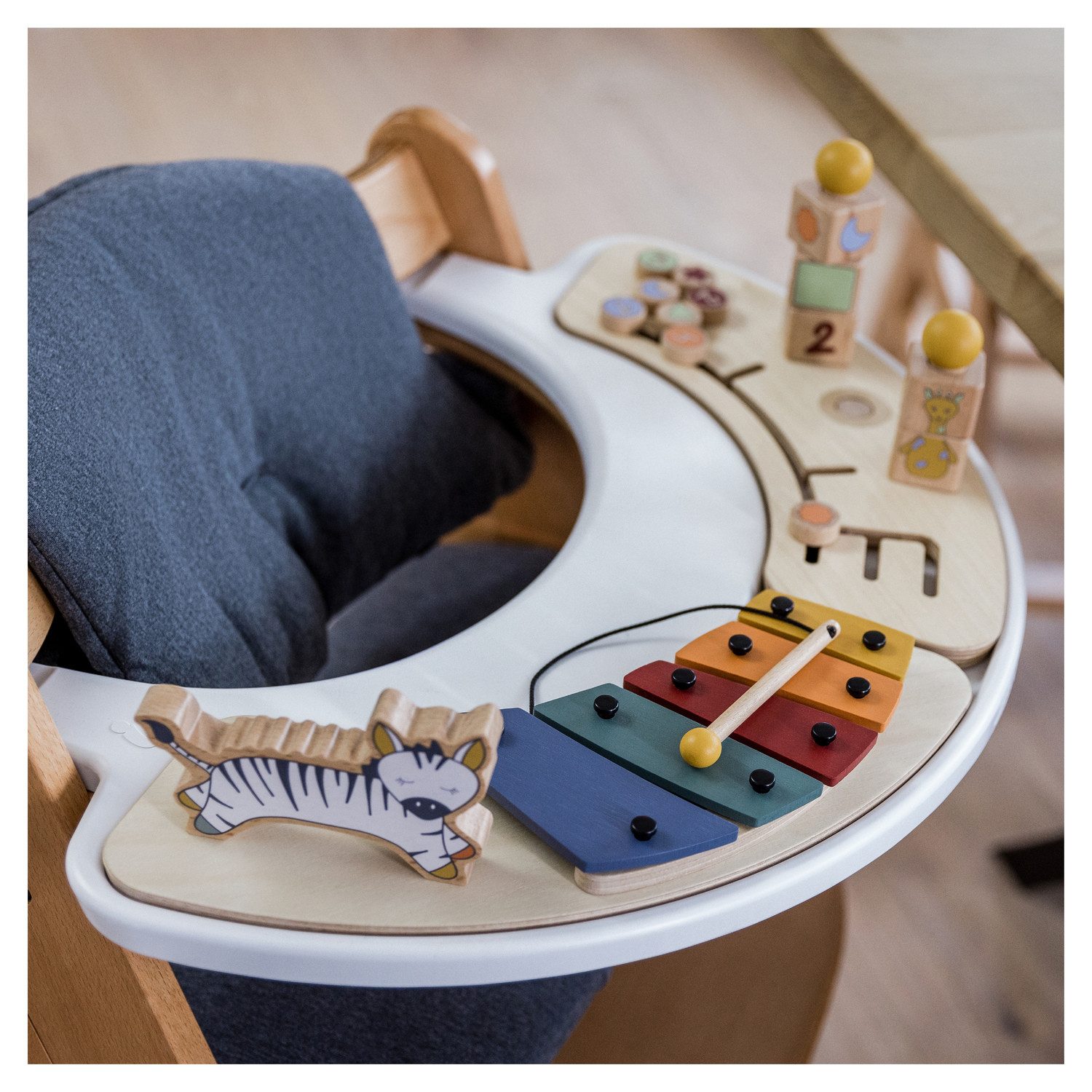 Hauck Kinderstoeltafeltje Alpha Play Tray, White van gerecycled materiaal
