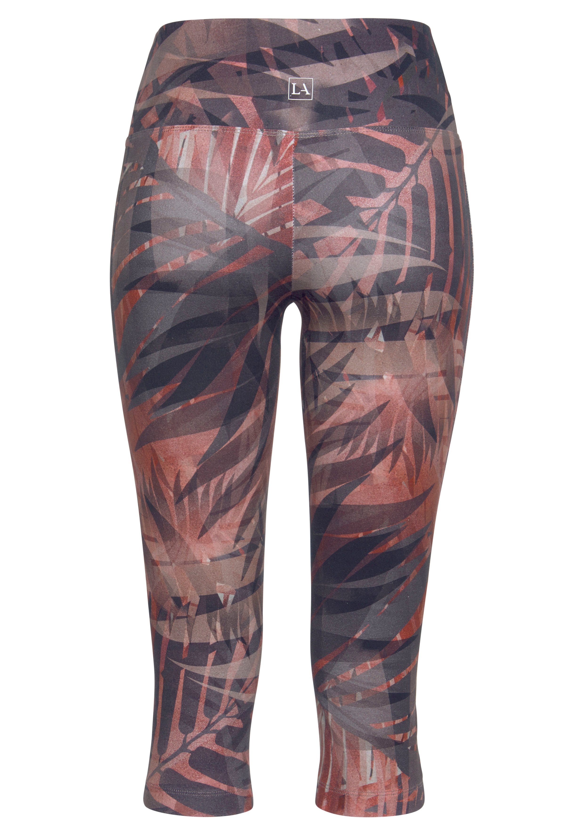 active by Lascana Caprilegging Tropical met abstracte palmenprint