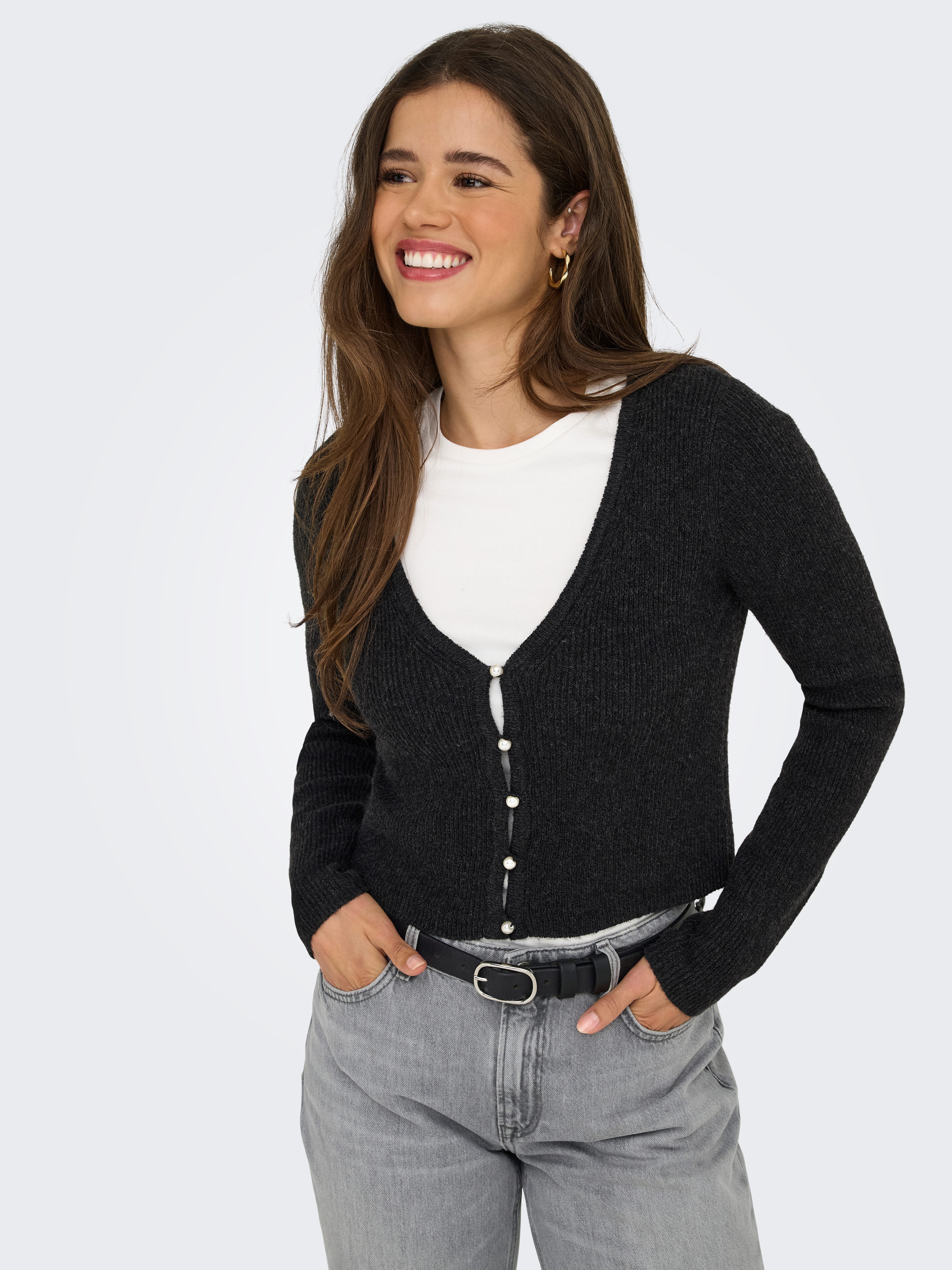 Only Gebreide trui ONLRICA LIFE LS VNECK PEARLCARD KNT
