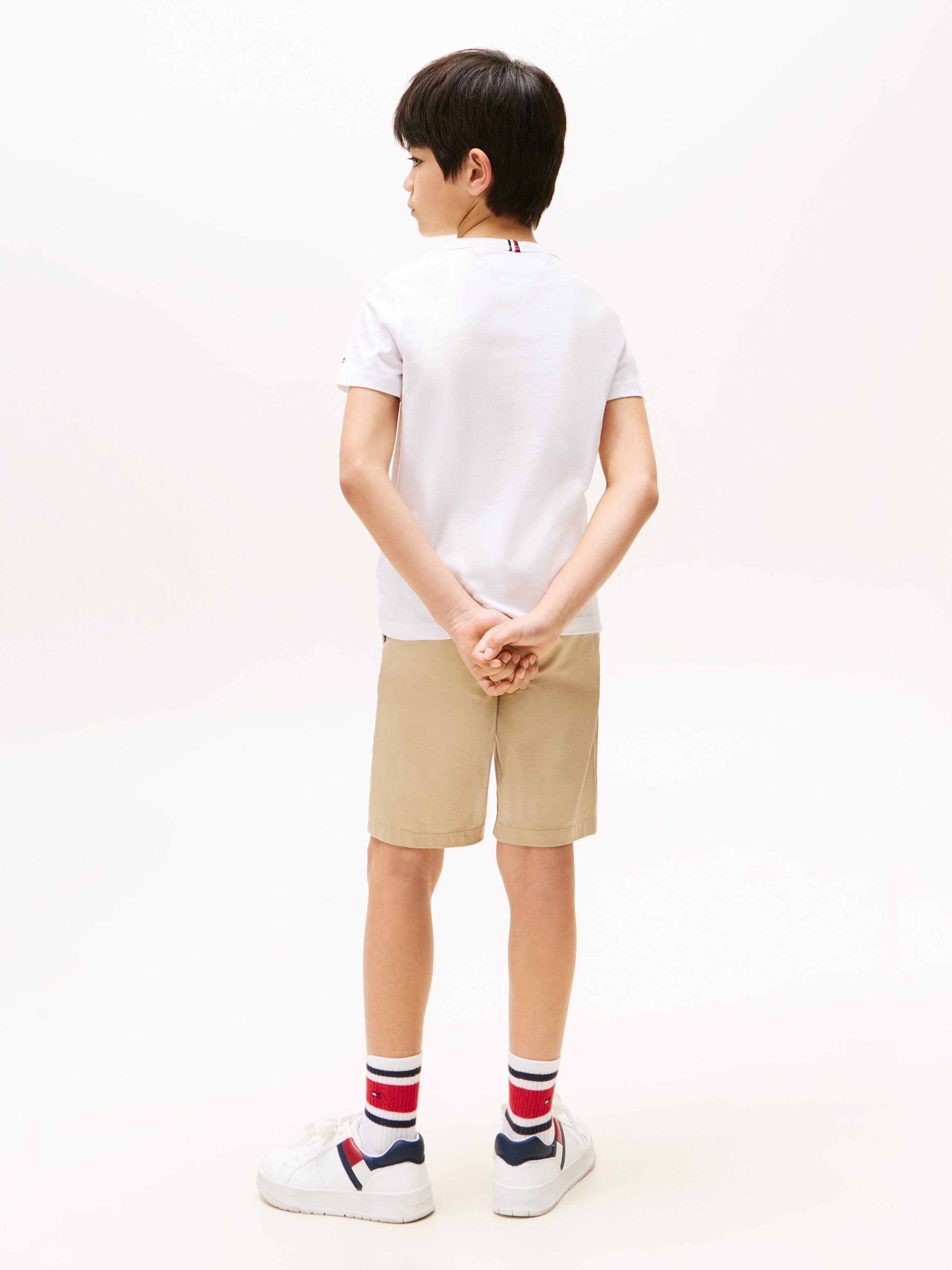 Tommy Hilfiger T-shirt CURVED HILFIGER GRAPHIC TEE SS voor kinderen tot 16 jaar, grote logo-print