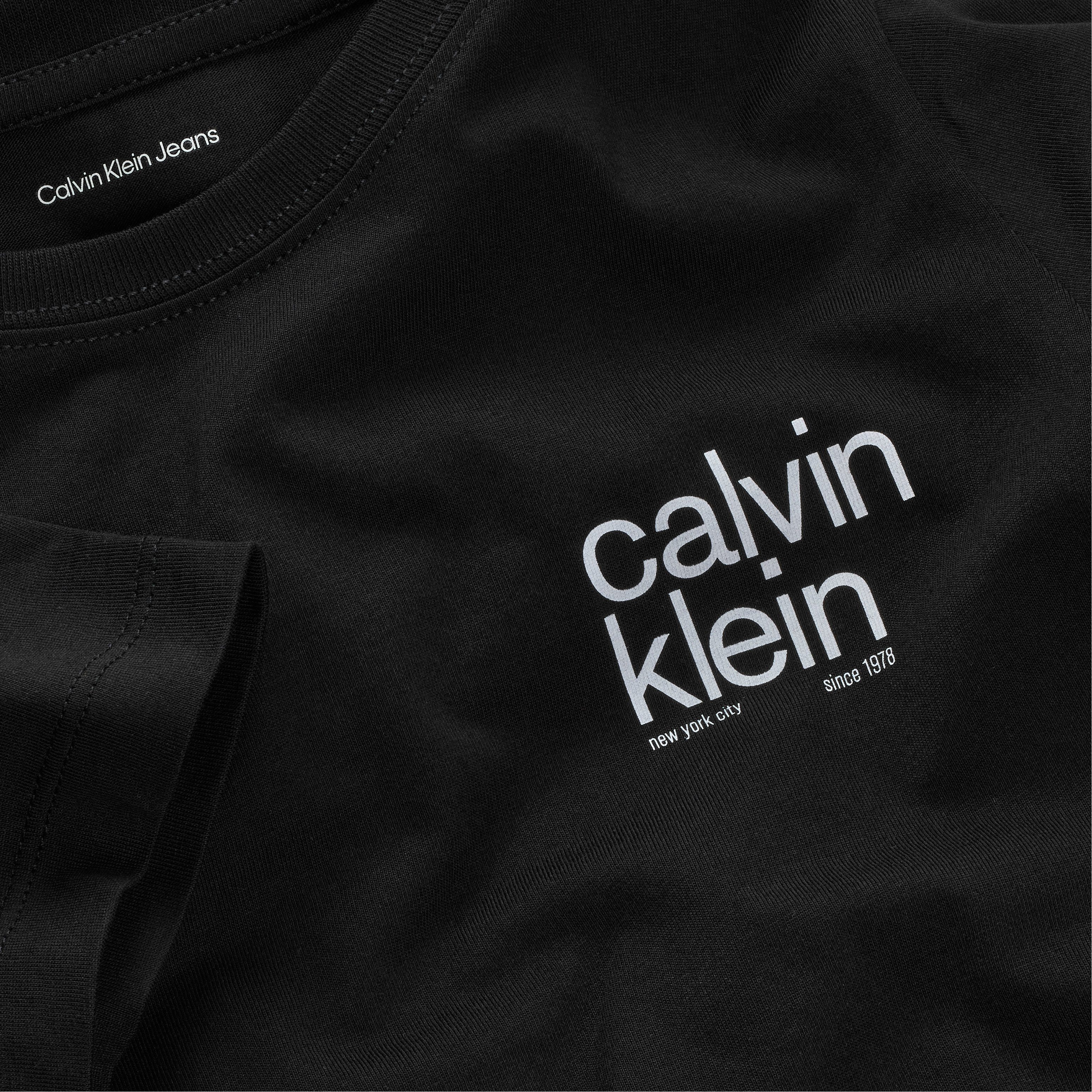 Calvin Klein T-shirt REG. CK SMALL GRAPHIC SS T-SHIRT