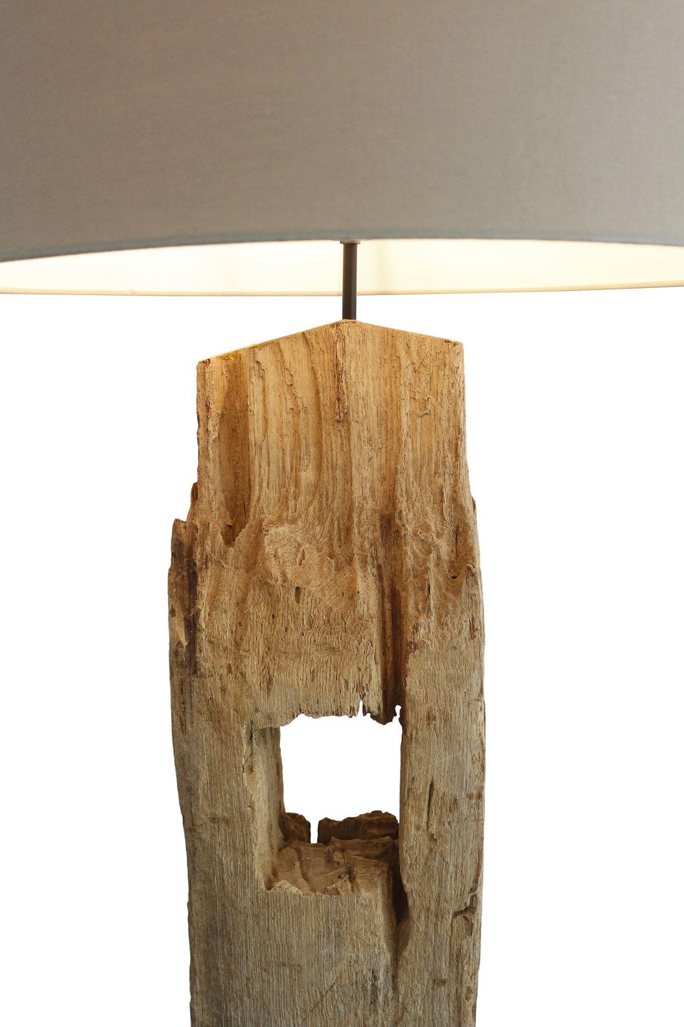 SalesFever Staande lamp Wynton handgemaakt, met uitsparingen (1 stuk)