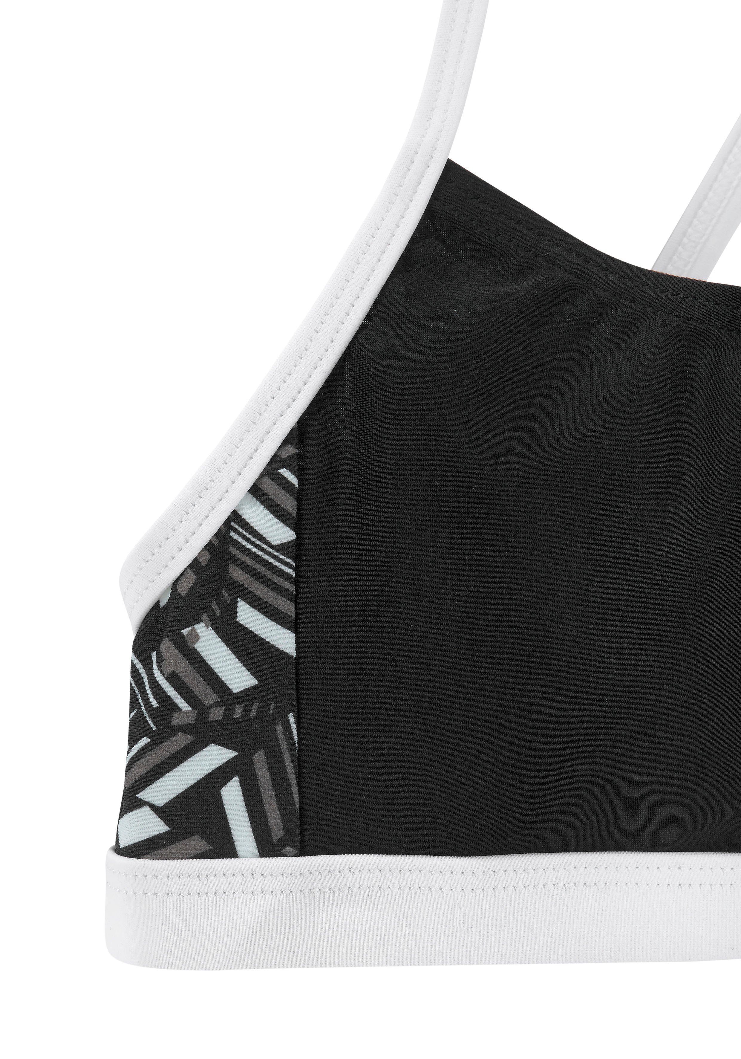 Bench. Bustierbikini met geometrische gedessineerde inzetten
