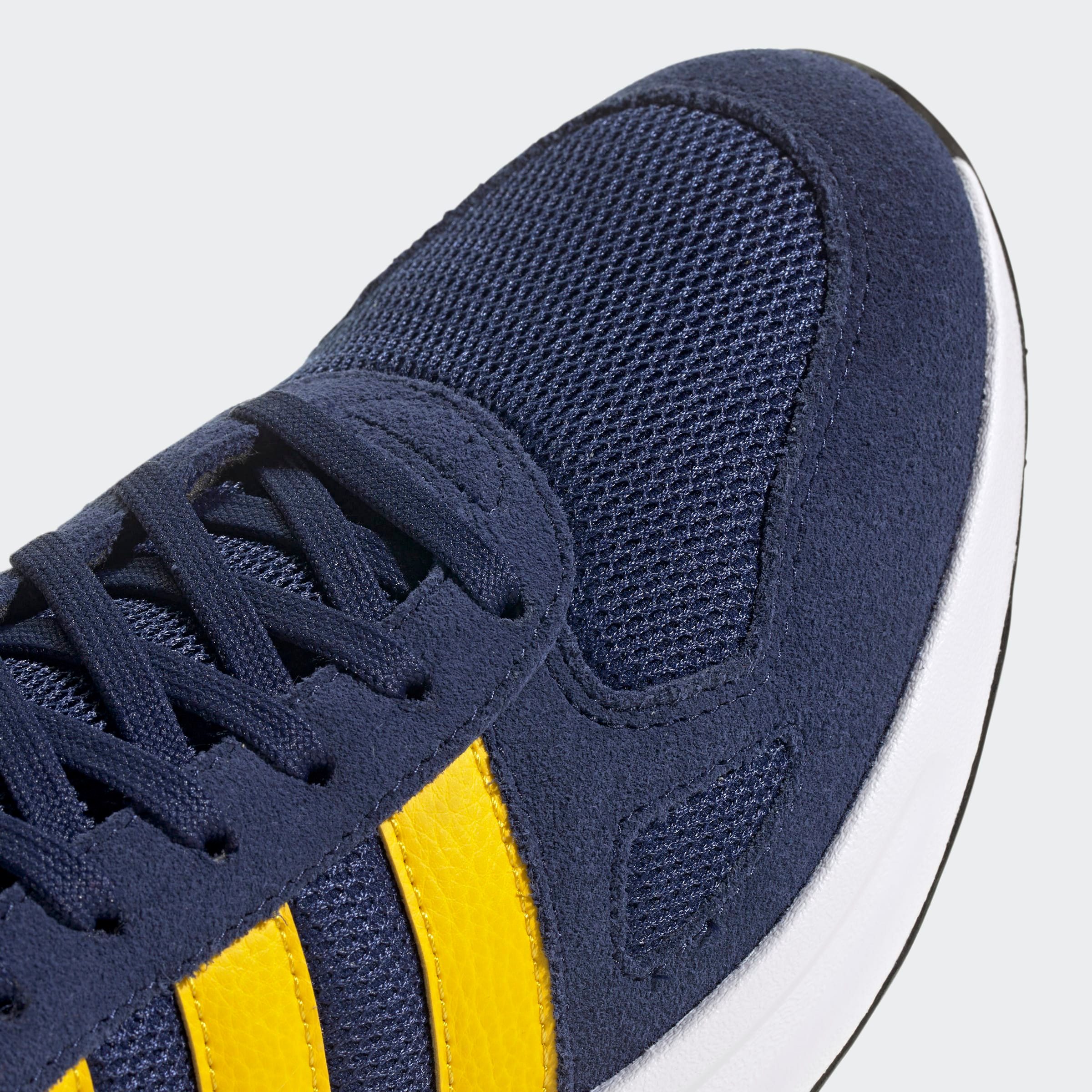 adidas Sportswear Sneakers RUN 84 geïnspireerd door het ontwerp van de adidas la trainer
