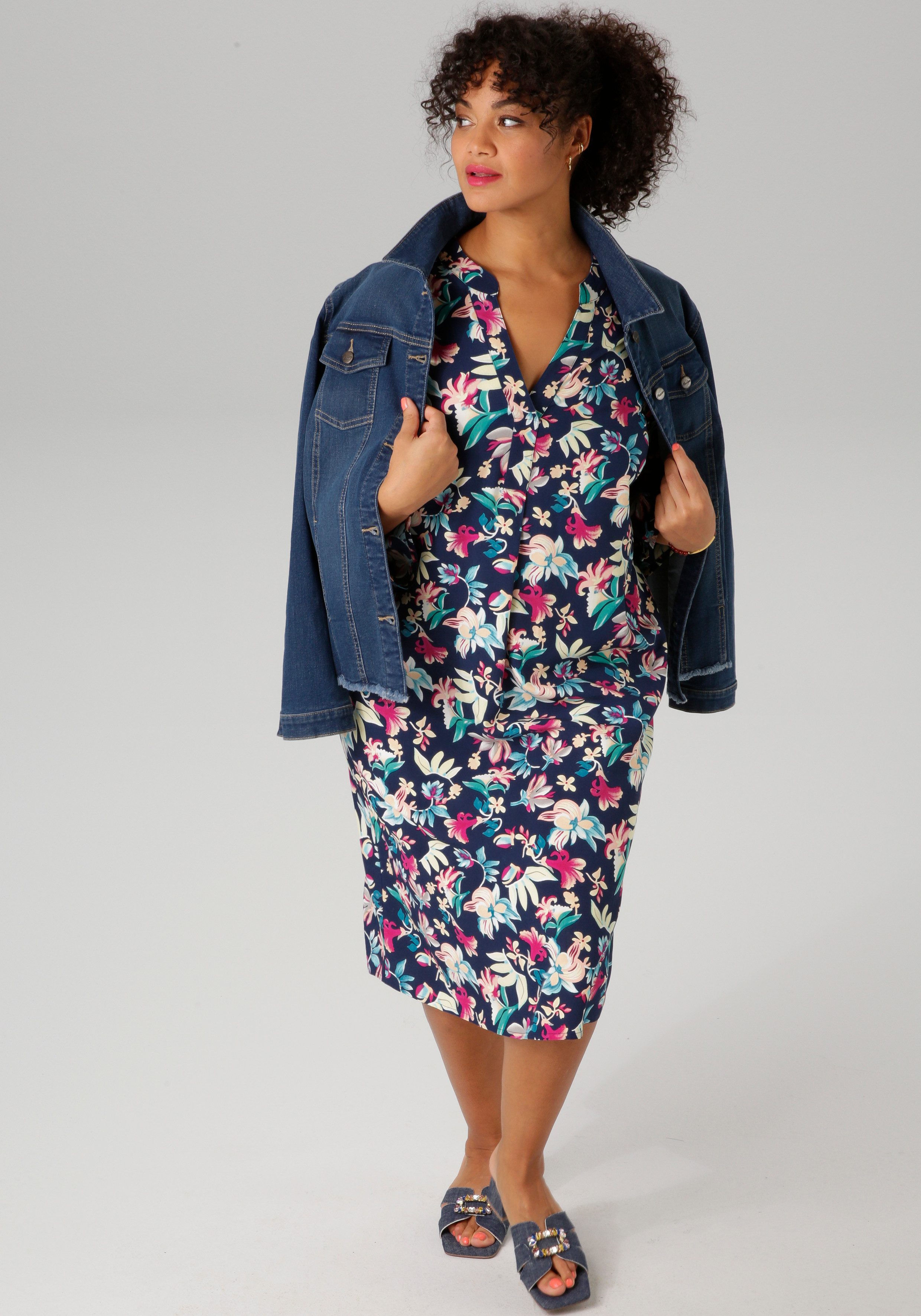 Aniston PLUS Zomerjurk met kleurharmonische bloemenprint - nieuwe collectie