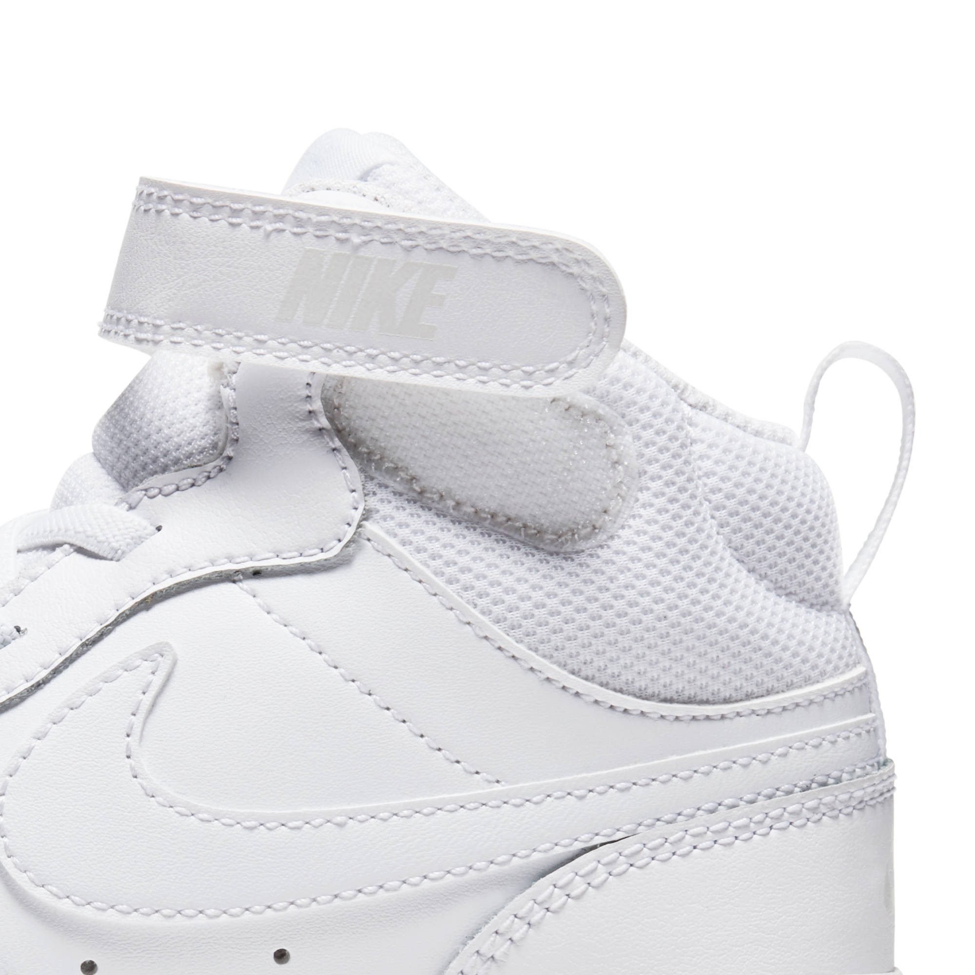 Nike Sportswear Sneakers Court Borough Mid 2 Design in de voetsporen van de Air Force 1