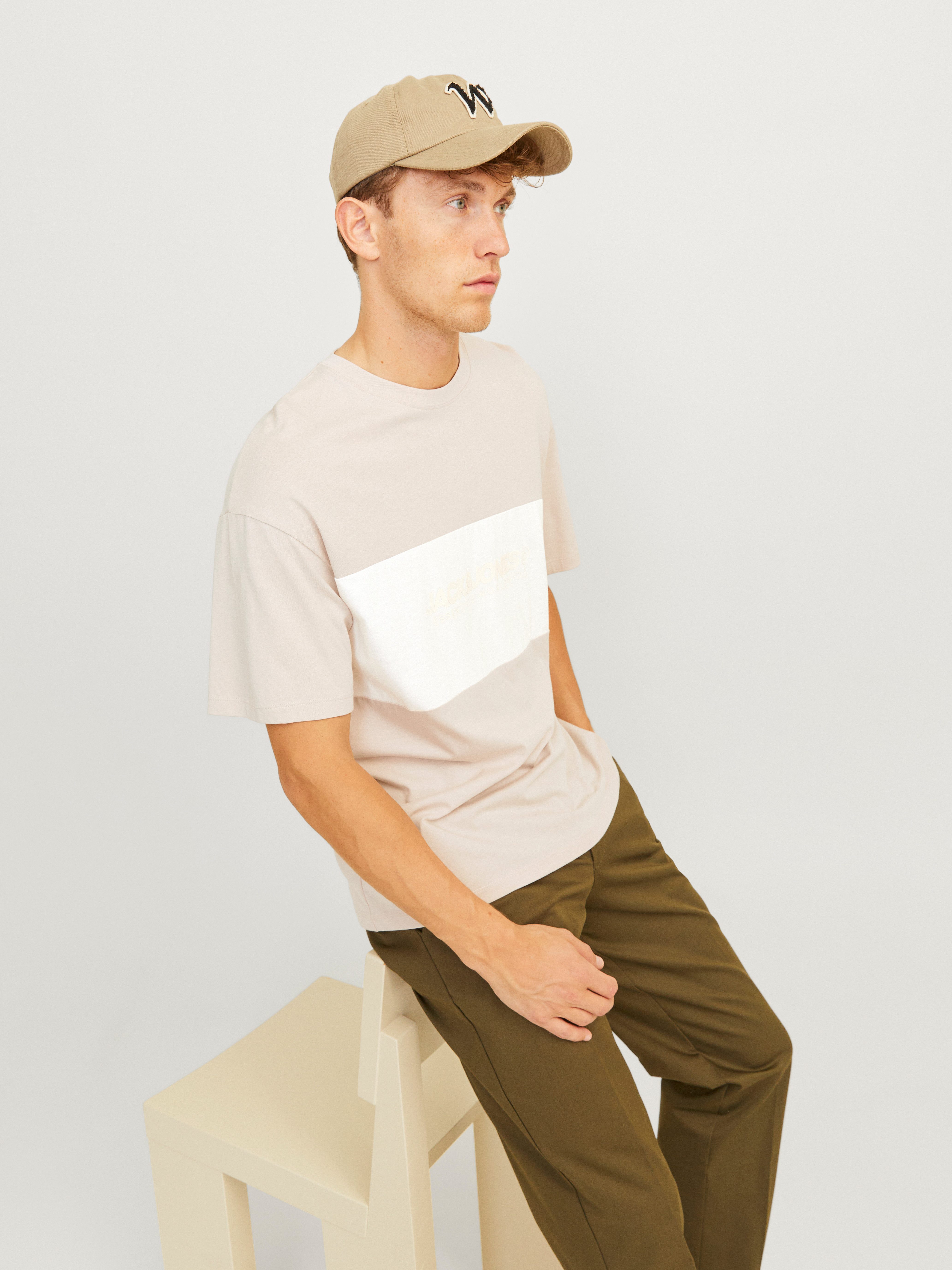 Jack & Jones Shirt met ronde hals JJELEGACY BLOCKING TEE SS O-NECK NOOS