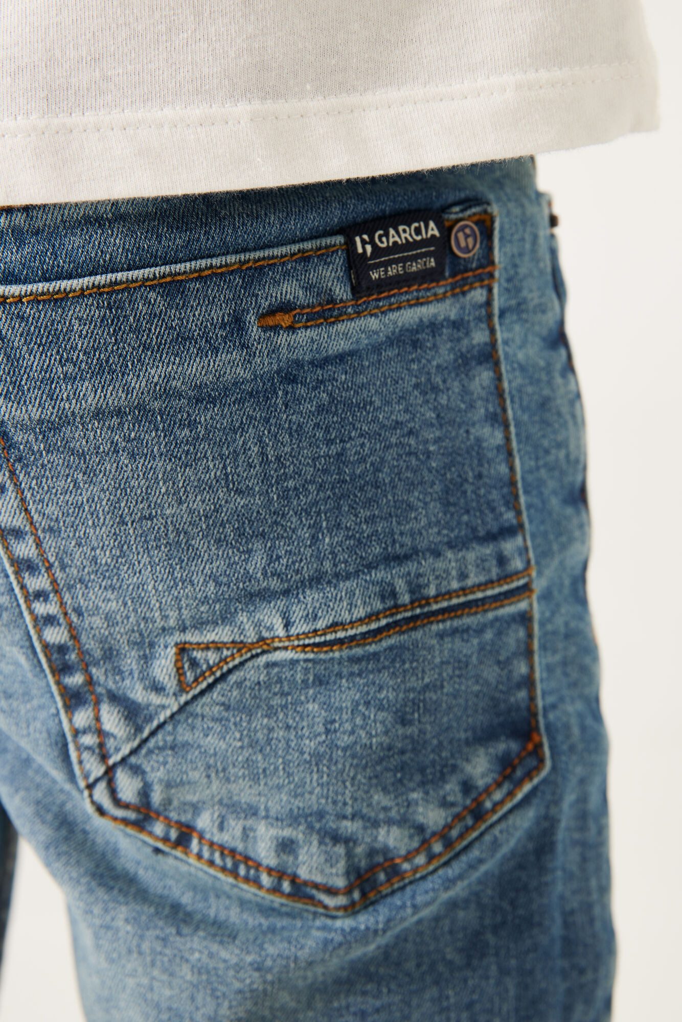 Garcia Jeansshort TAVIO met used-effecten