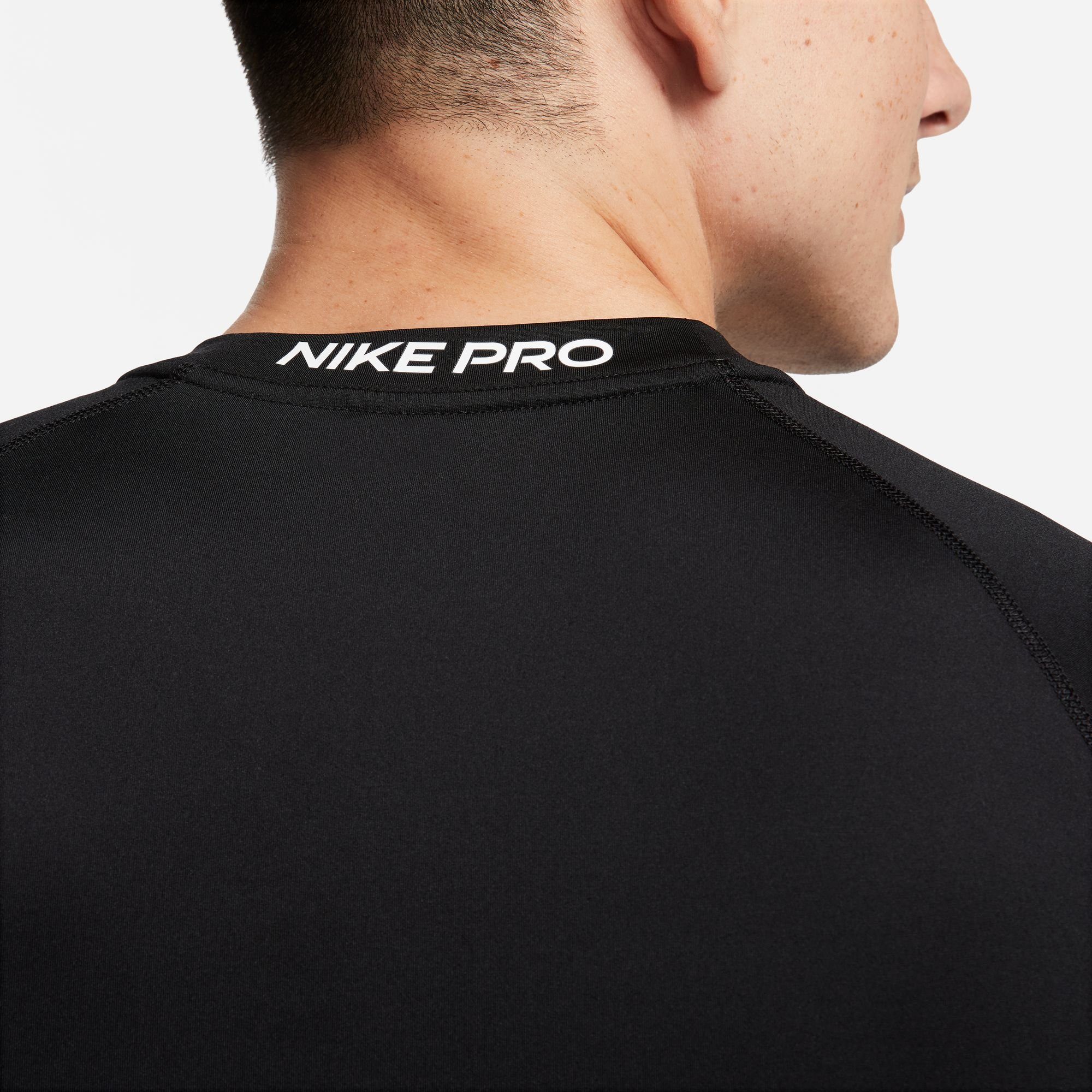 Nike Trainingsshirt PRO DRI-FIT MENS SLIM SHORT-SLEEVE